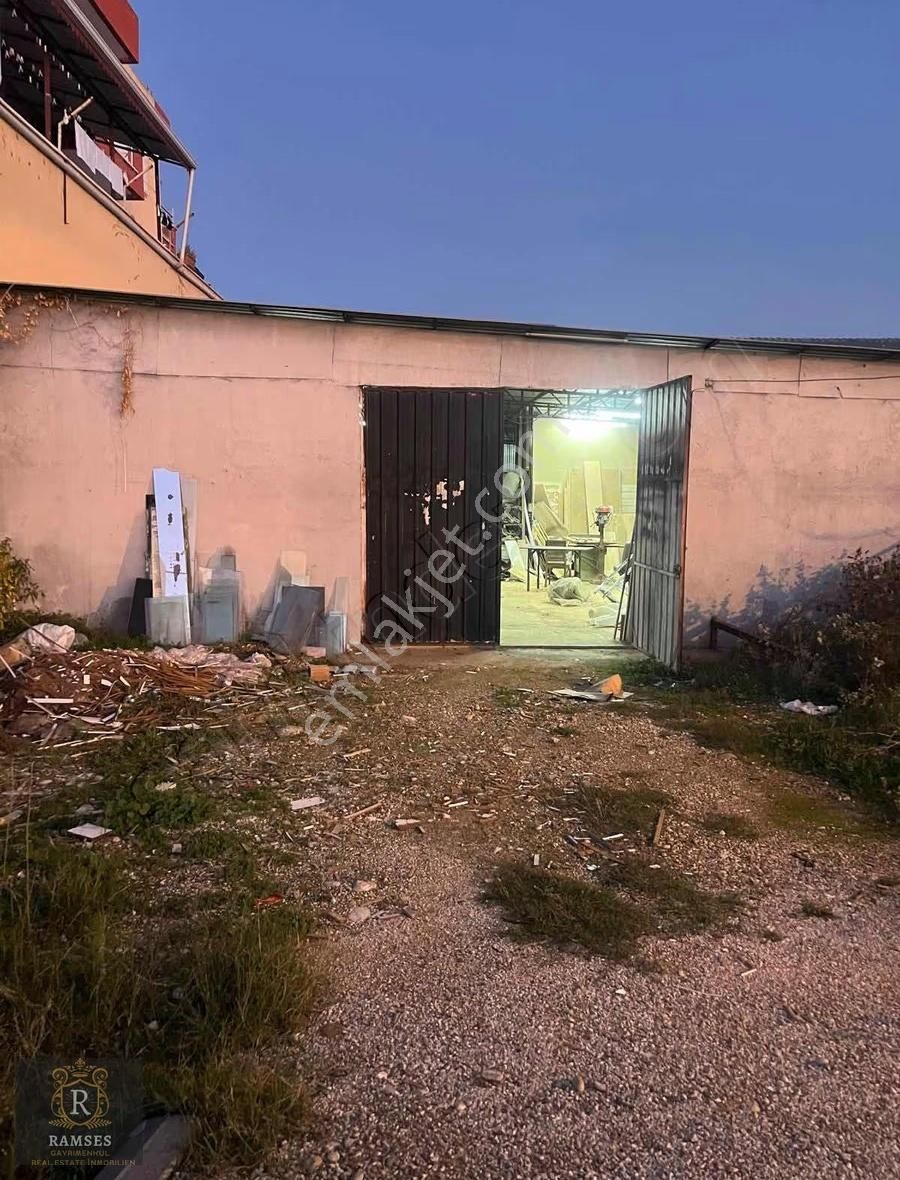 Manavgat Gültepe Mahalesinde Kiralik 322.metre Kare Depo