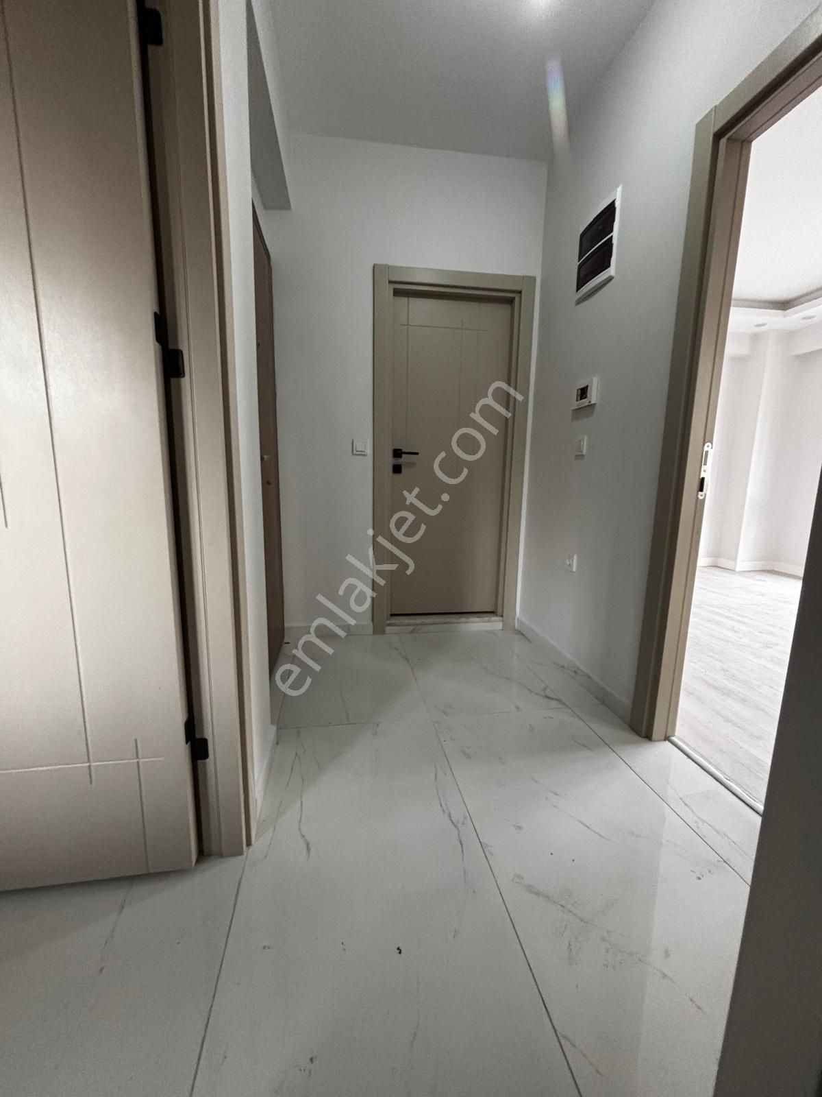 Çekmeköy Alemdağda Sıfır Satılık 2+1 Ters Dubleks Açık Otopark - Görsel 8