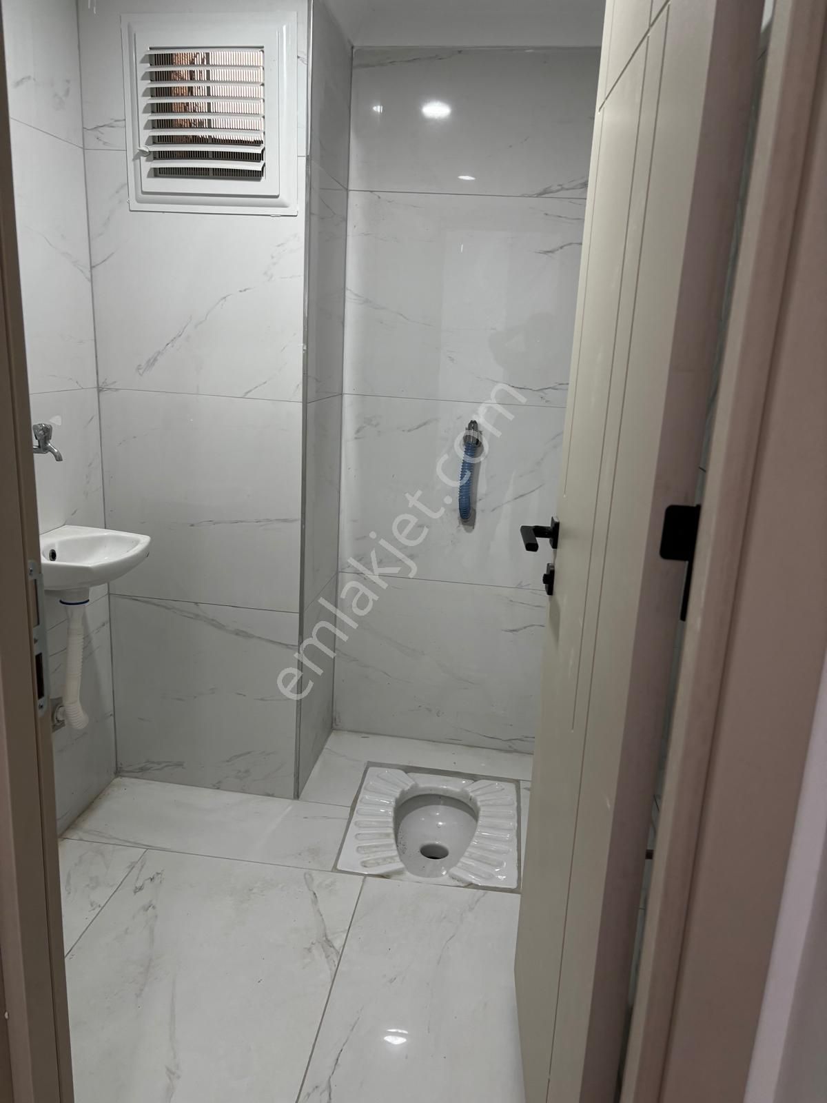 Çekmeköy Alemdağda Sıfır Satılık 2+1 Ters Dubleks Açık Otopark - Görsel 14