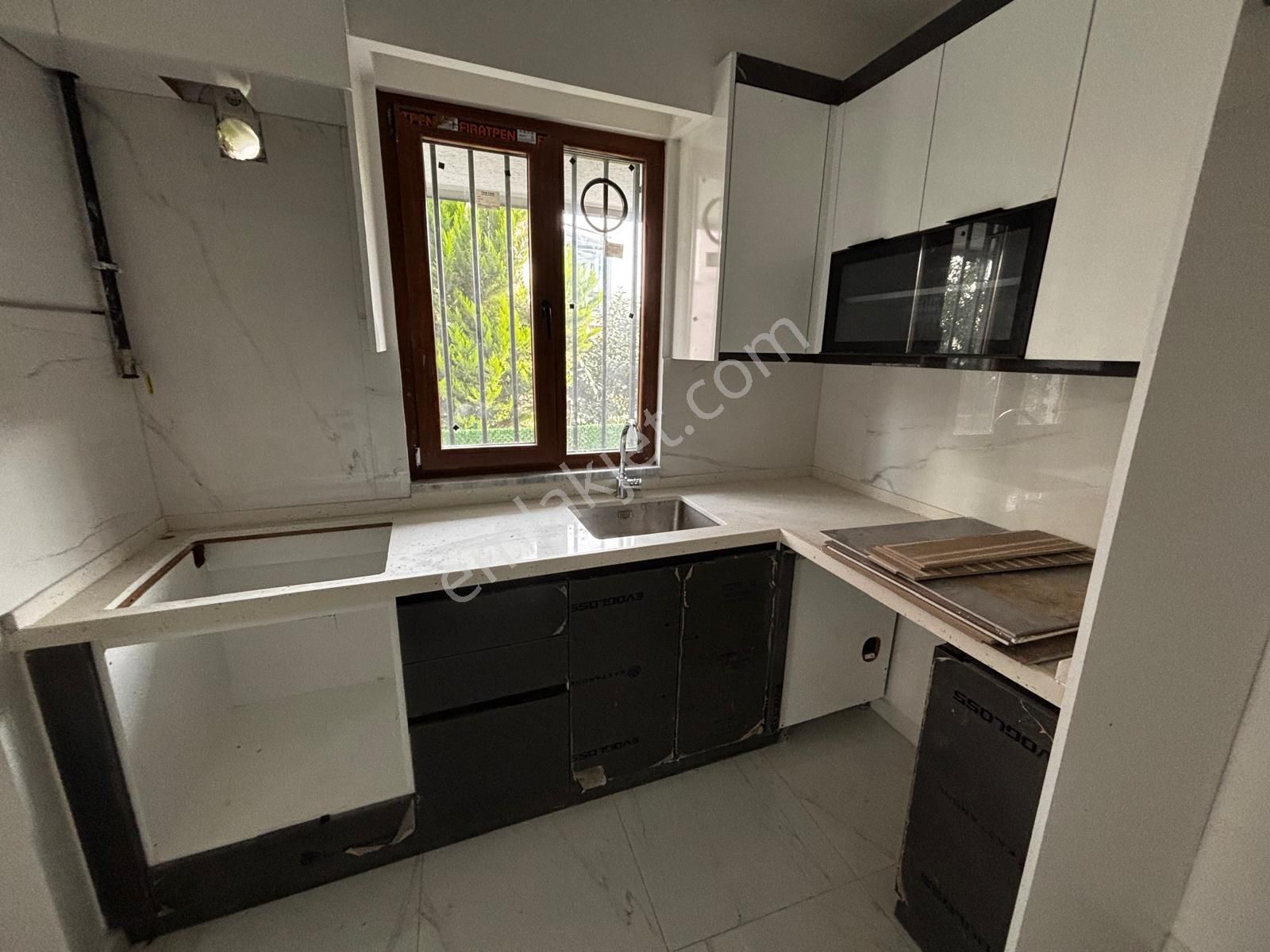 Çekmeköy Alemdağda Sıfır Satılık 2+1 Ters Dubleks Açık Otopark - Görsel 11