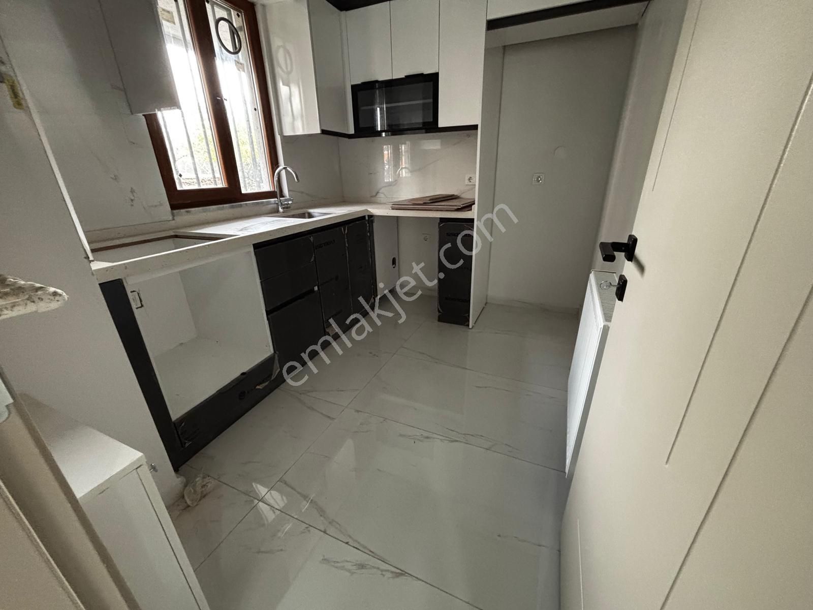 Çekmeköy Alemdağda Sıfır Satılık 2+1 Ters Dubleks Açık Otopark - Görsel 13