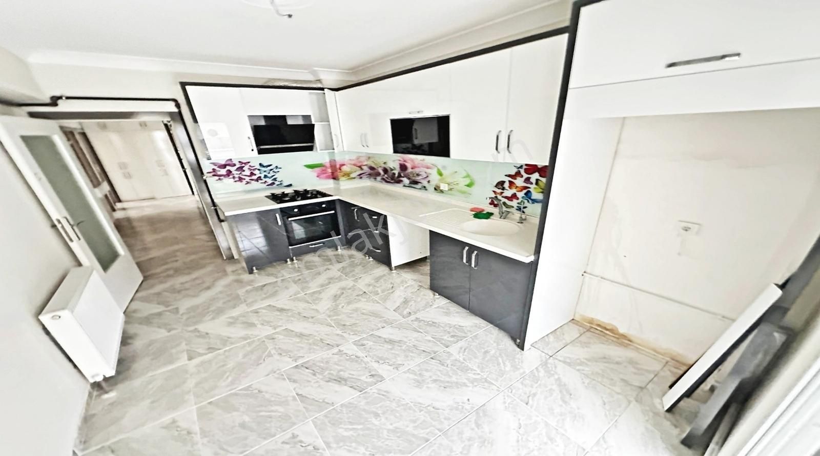 Karakaya'da Konforlu Yaşam 3+1 Ebeveyn Banyolu Satılık Dairemiz! - Görsel 13