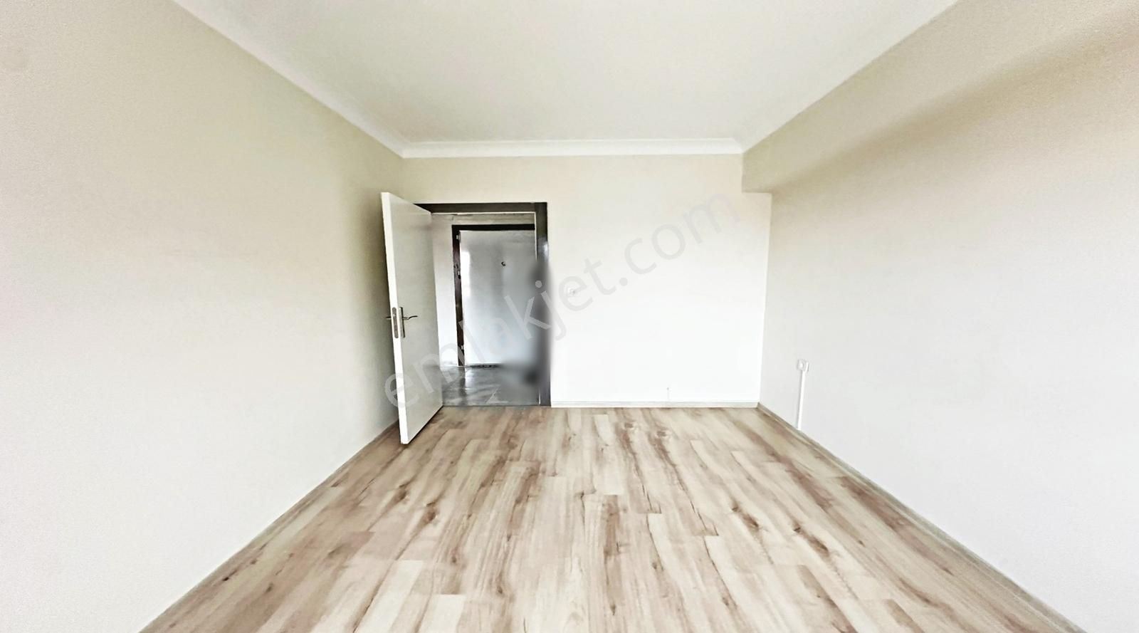 Karakaya'da Konforlu Yaşam 3+1 Ebeveyn Banyolu Satılık Dairemiz! - Görsel 32