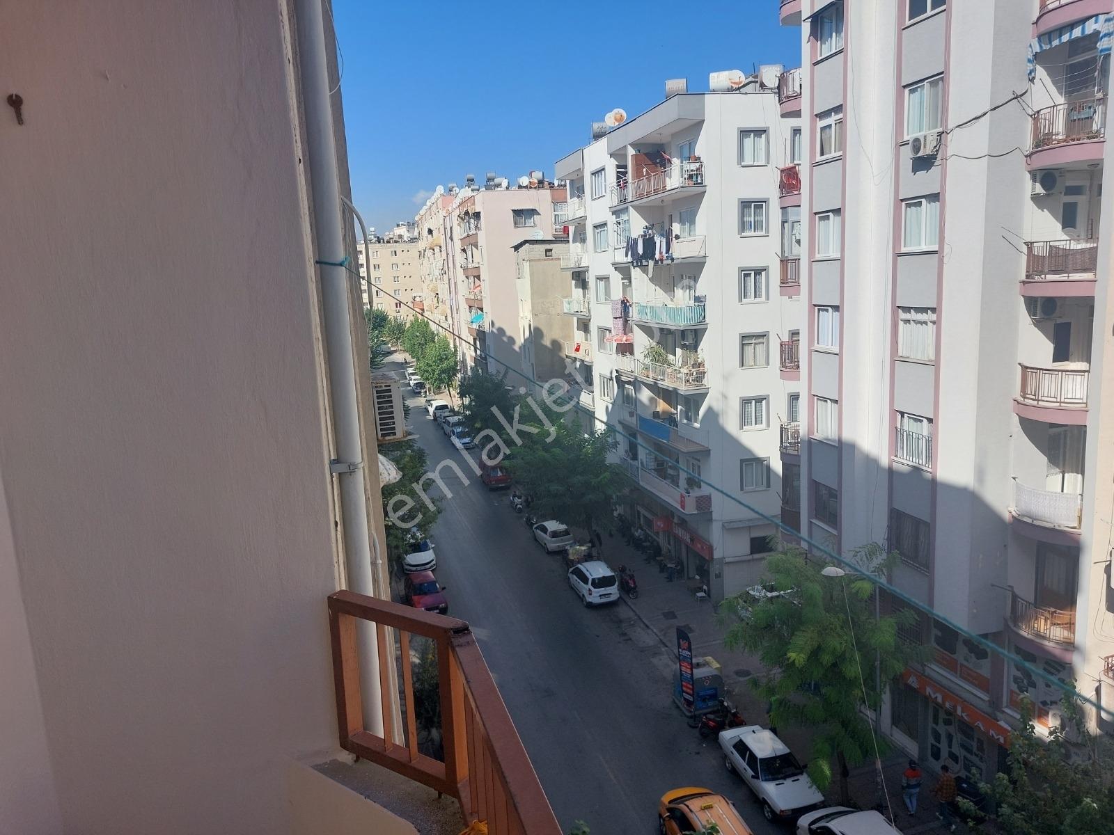 New Form Gm Den Akdeniz-bahçe Mah.de Satılık Eşyalı 2+1 Daire - Görsel 5