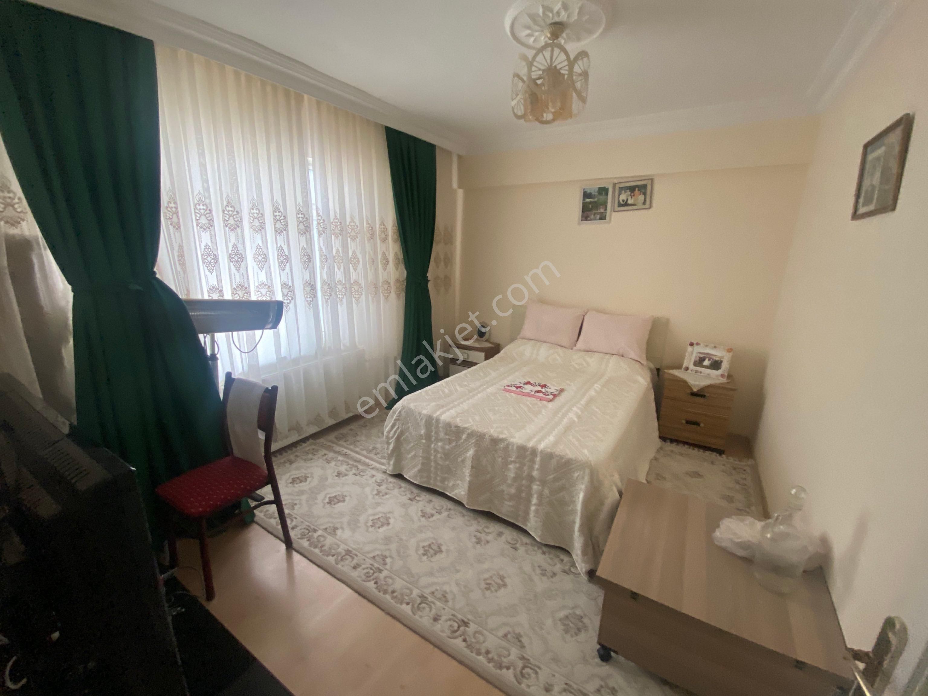 Uğur Emlaktan Y Beyaıt Mah 2+1 4. Kat Daire - Görsel 13