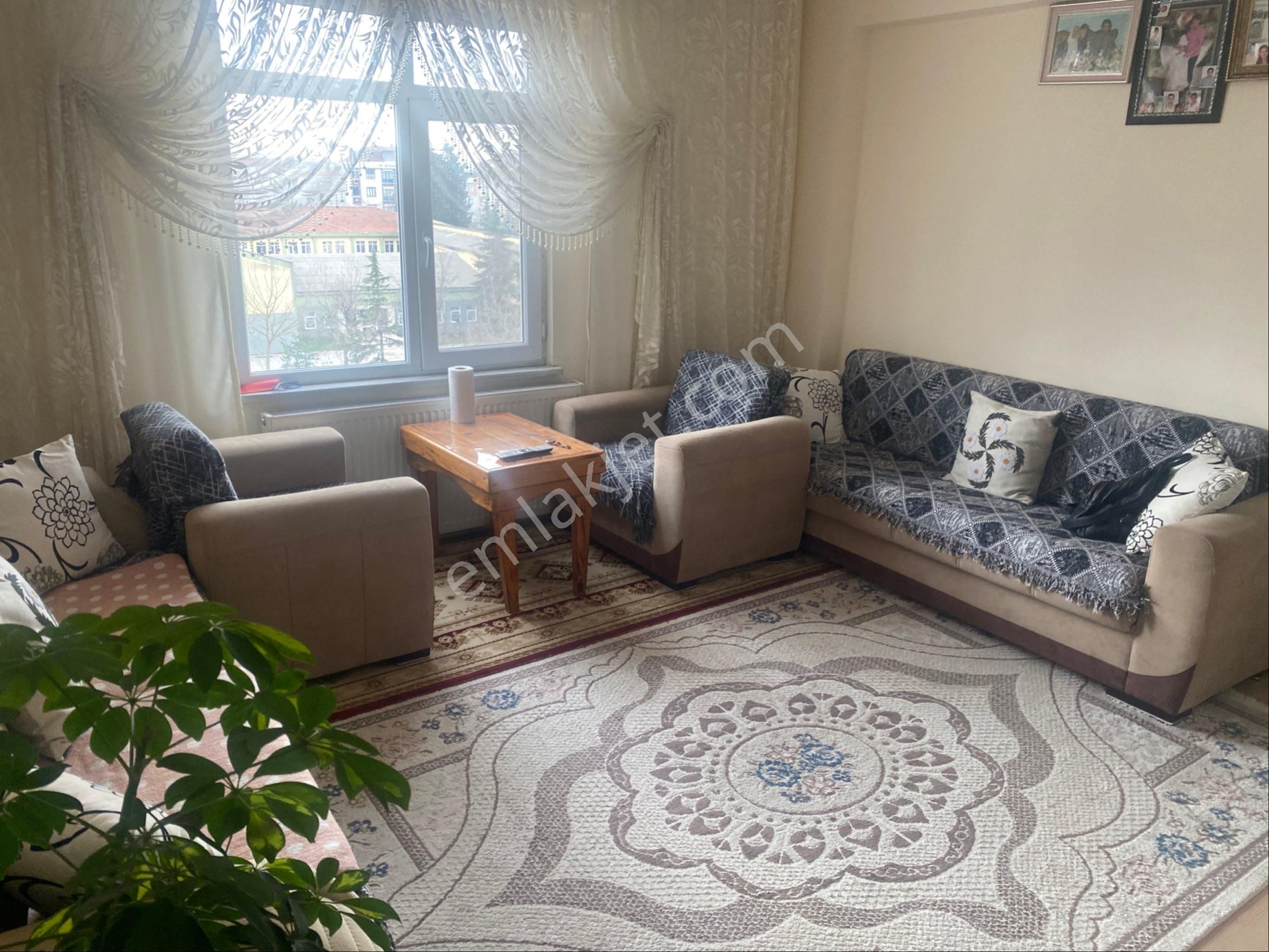 Uğur Emlaktan Y Beyaıt Mah 2+1 4. Kat Daire - Görsel 6