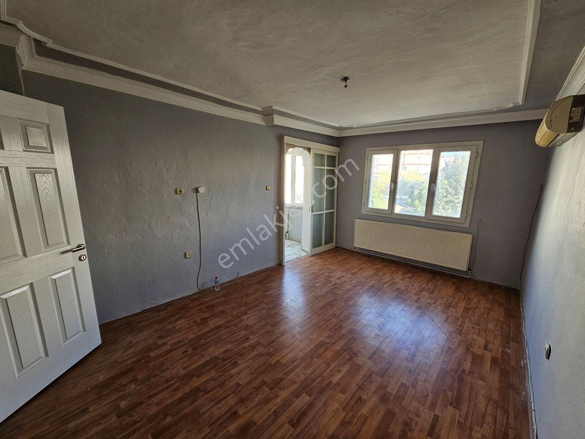 Remax Arma’dan Cumhuriyet Mah. Kiralık 2+1 Doğalgazlı Ara Kat Daire - Görsel 5