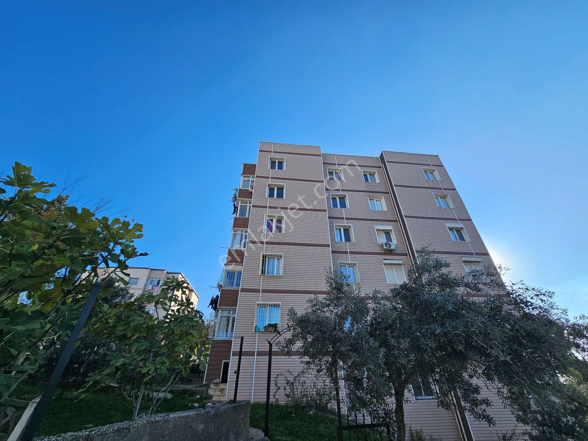 Remax Arma’dan Cumhuriyet Mah. Kiralık 2+1 Doğalgazlı Ara Kat Daire - Görsel 3