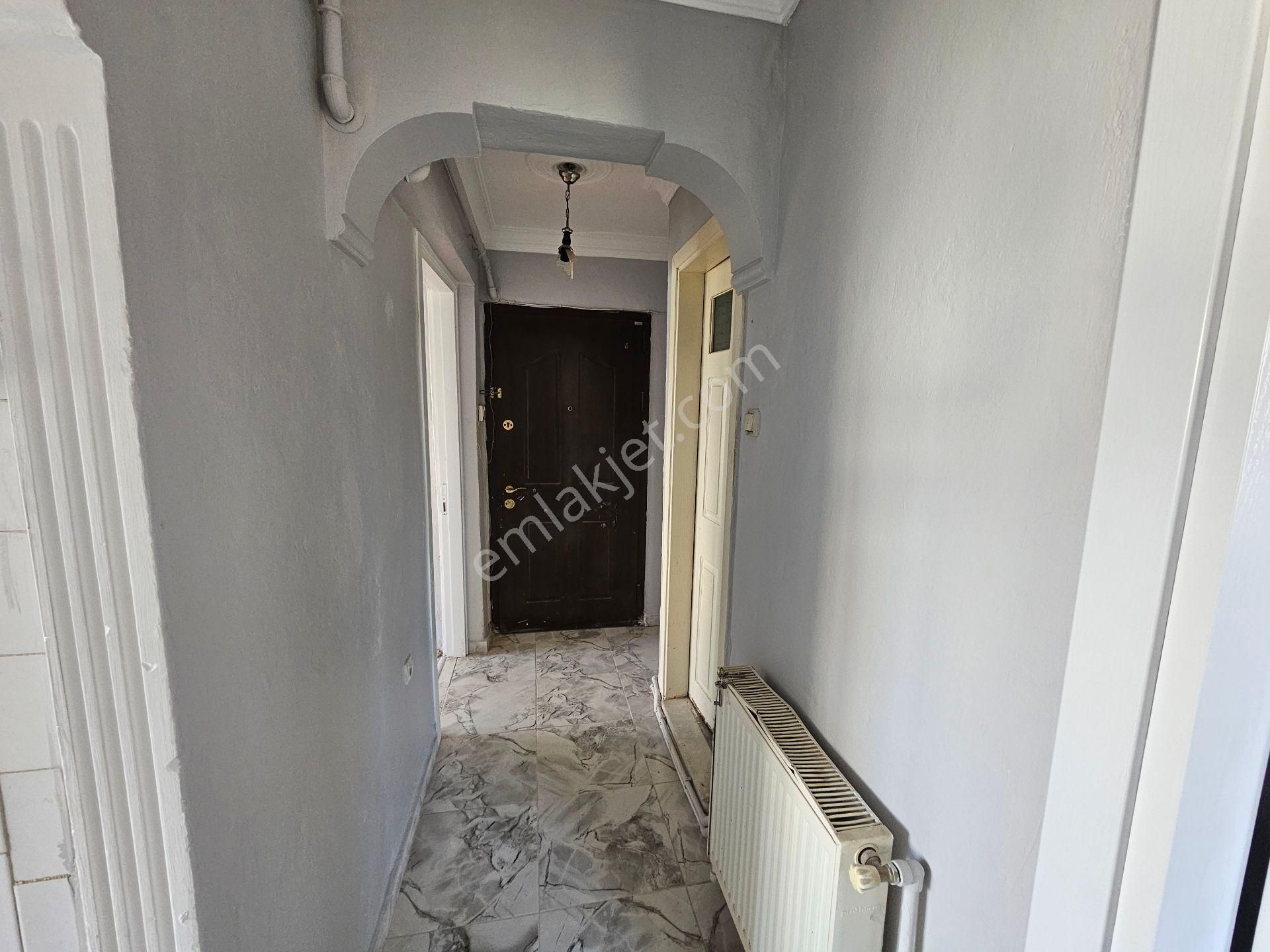 Remax Arma’dan Cumhuriyet Mah. Kiralık 2+1 Doğalgazlı Ara Kat Daire - Görsel 16
