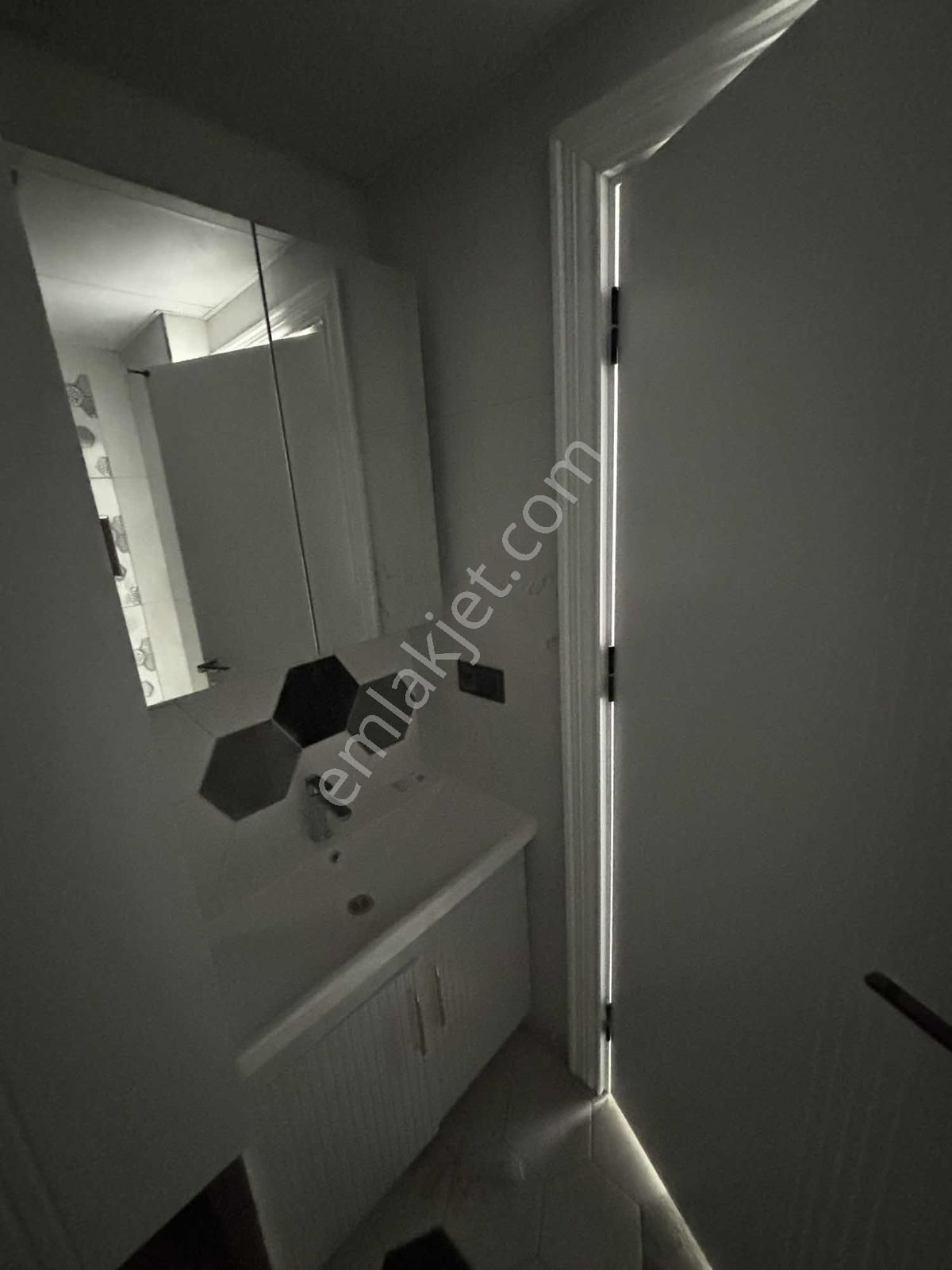 Gazze Cad. 3+1 Sıfır Arakat Daire - Görsel 16