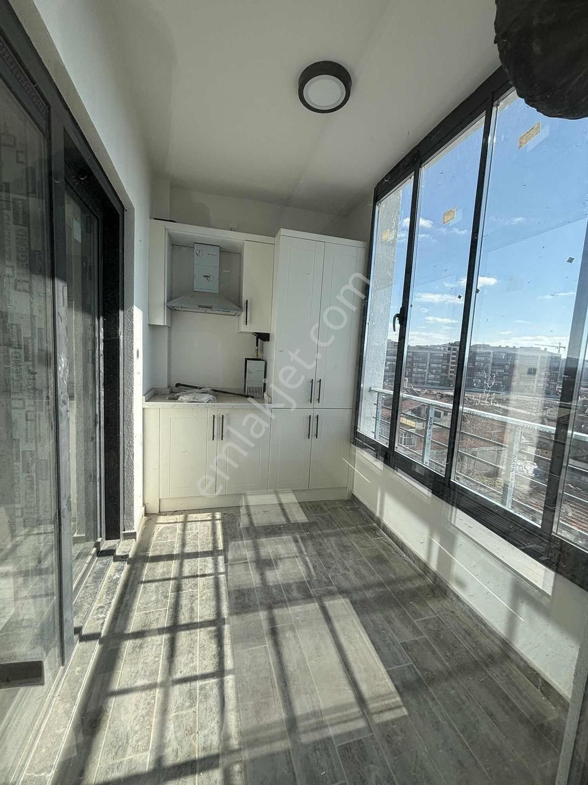 Gazze Cad. 3+1 Sıfır Arakat Daire - Görsel 9