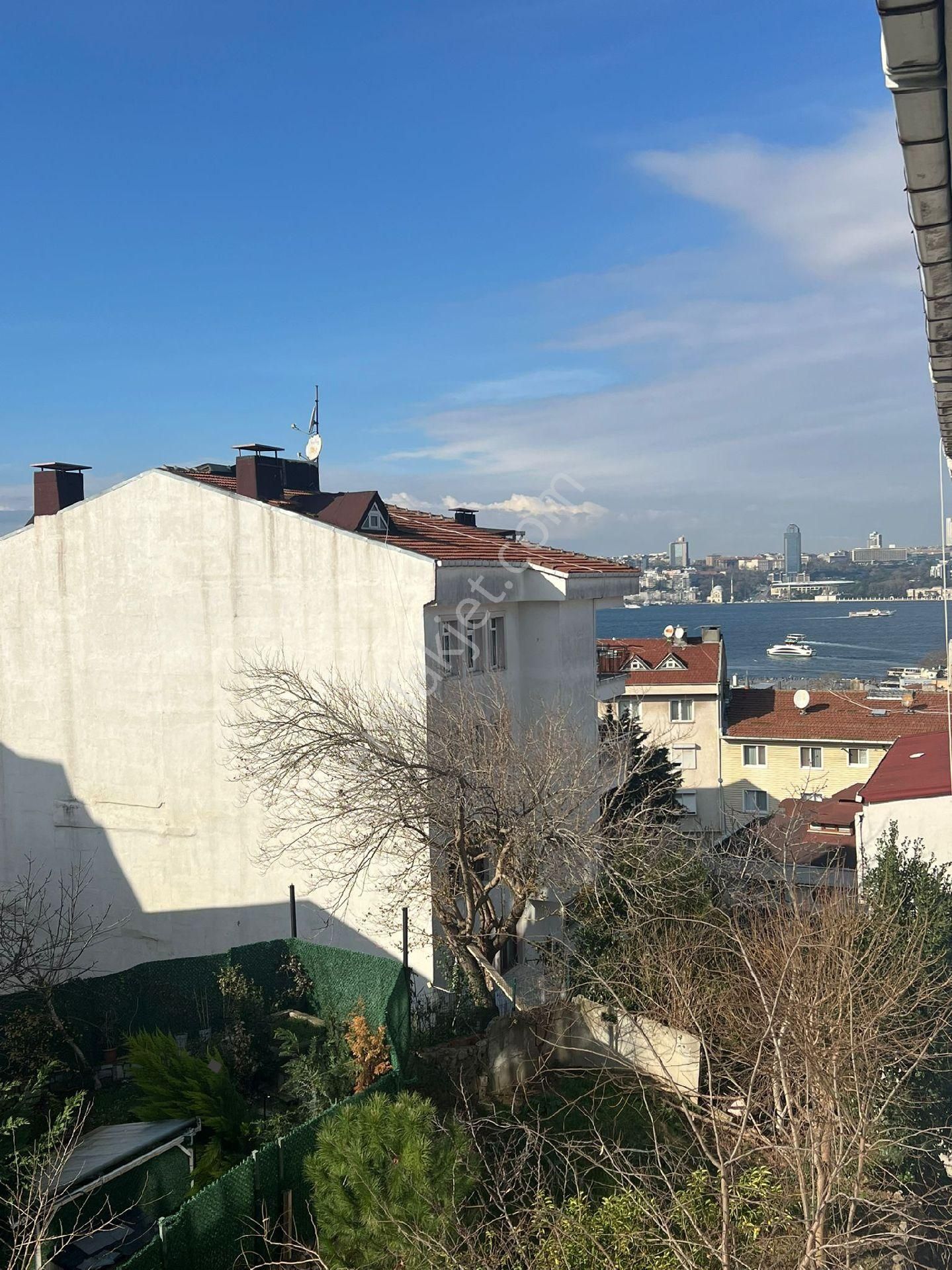 Üsküdar Merkez'de Deniz Manzaralı-balkonlu 2+1 Satılık Daire - Görsel 25