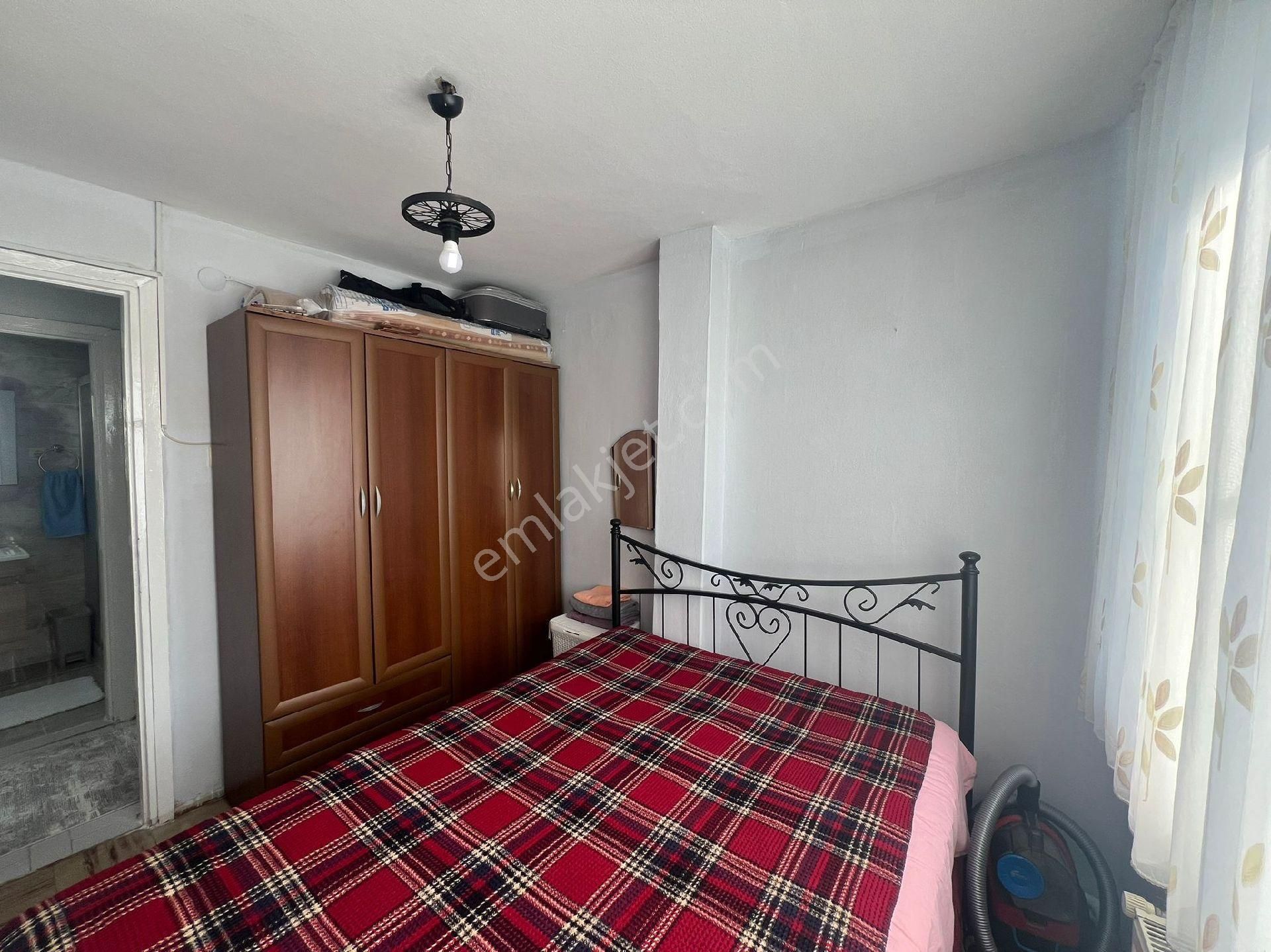 Üsküdar Merkez'de Deniz Manzaralı-balkonlu 2+1 Satılık Daire - Görsel 17