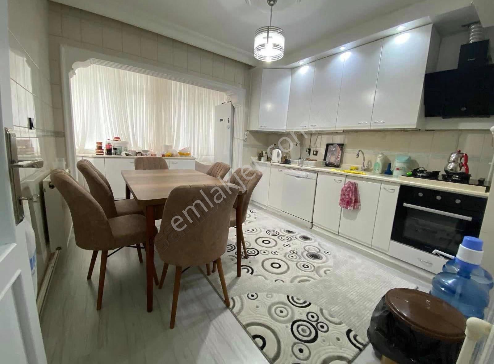 Adalet Mahallesinde Satılık Geniş 2+1 145 Metrekare Daire - Görsel 16