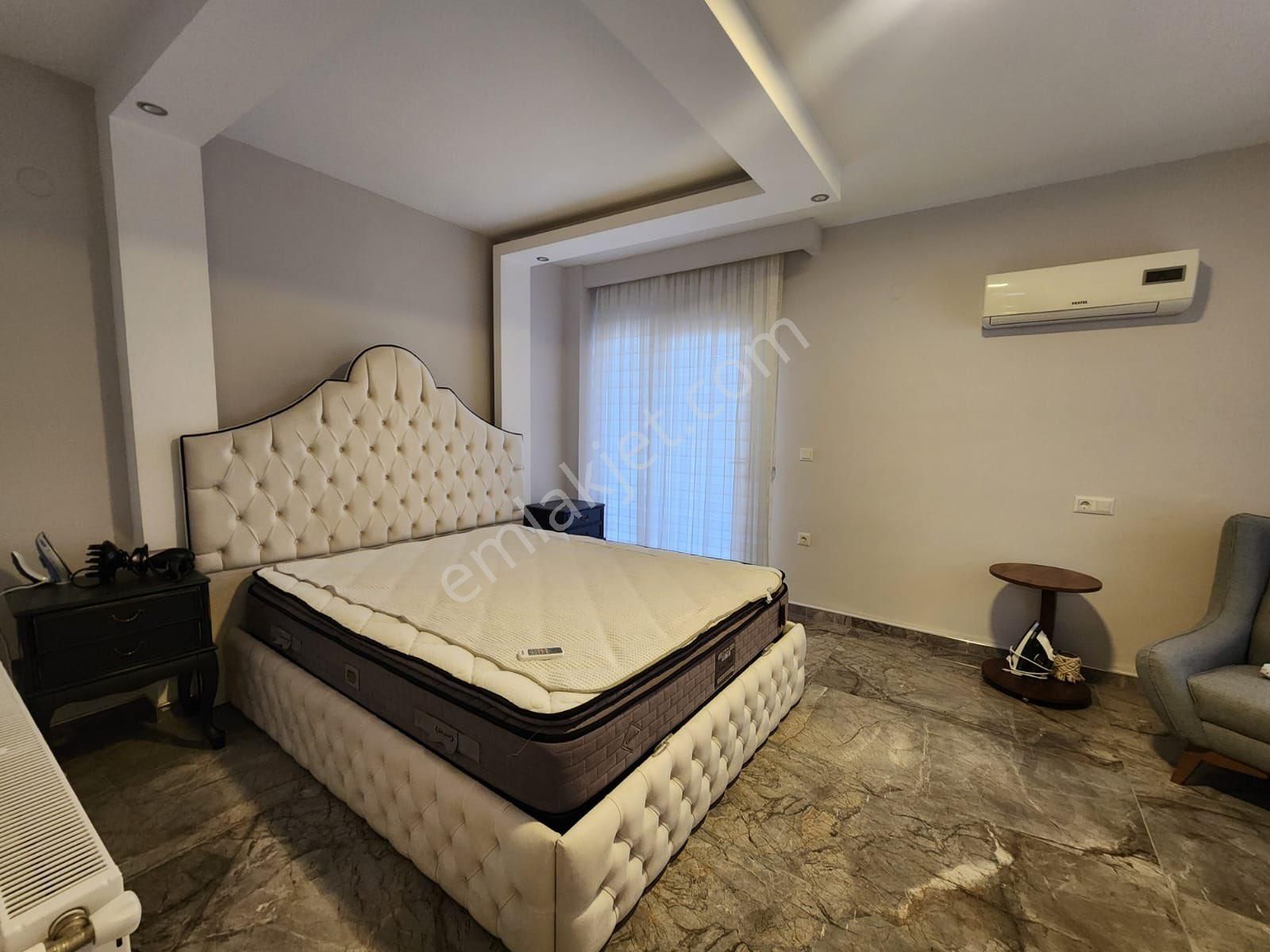 Kuşadası Ticaret Odası Mevkii Deniz Manzaralı 3+1 Çatı Dubleks - Görsel 17