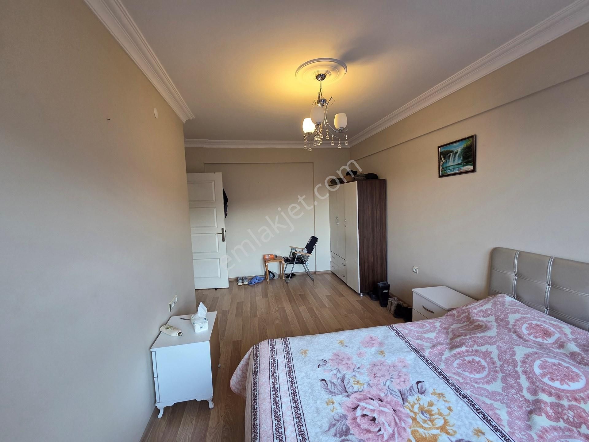 Yalova Çınarcık Hasanbaba'da Satılık 3+1, 250m² Geniş Deniz Manzaralı Daire - Görsel 4