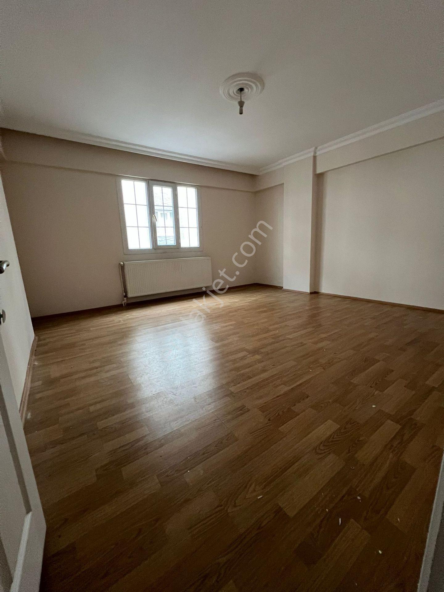 Teyfikiye Mahallesi 🏡 ✅2+1 100m2 5 Katlının 3 Katı Arakat ❇️özelikl Çift Cephe Balkonlu - Görsel 30