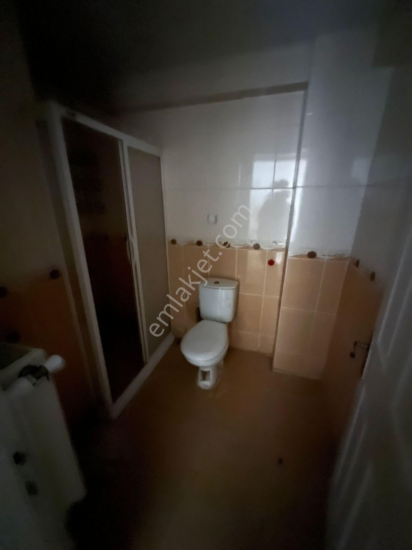 Teyfikiye Mahallesi 🏡 ✅2+1 100m2 5 Katlının 3 Katı Arakat ❇️özelikl Çift Cephe Balkonlu - Görsel 35