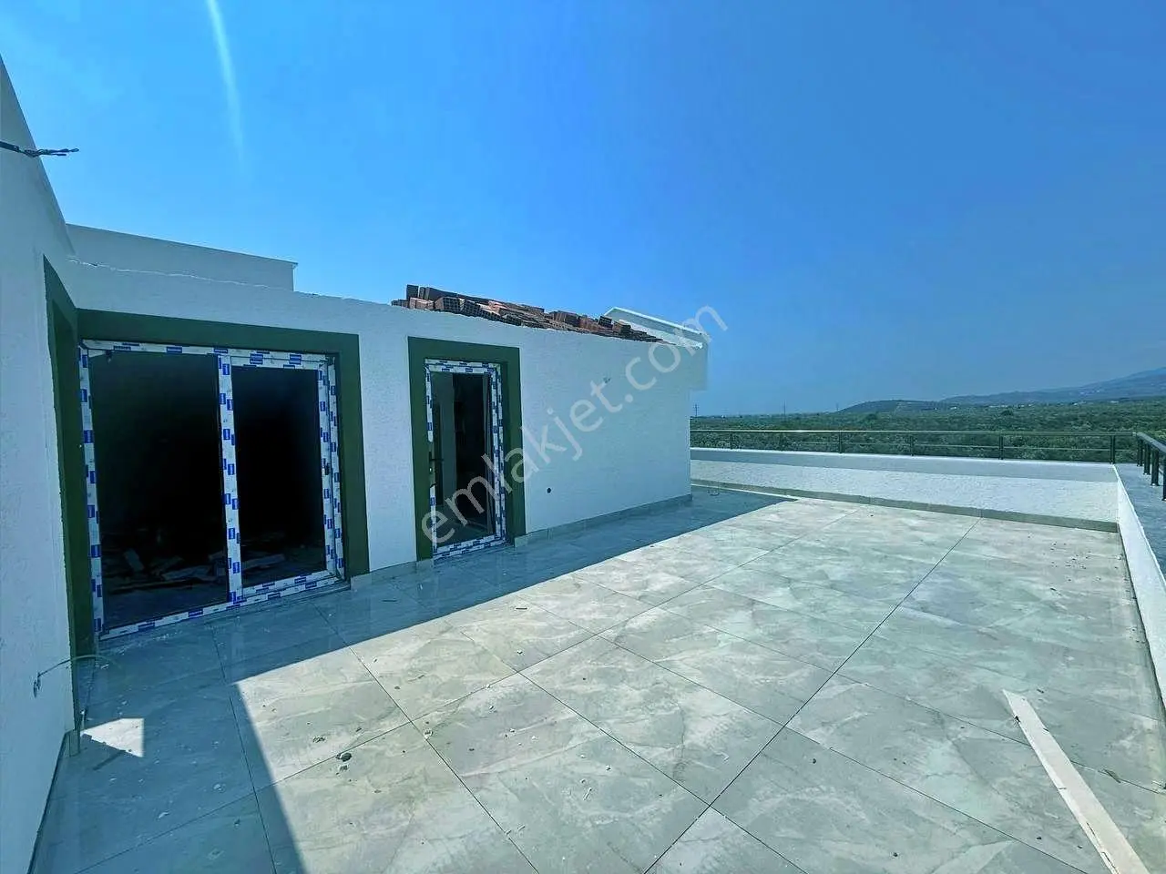 Uytundan Zeytinlide Doğa Manzaralı Doğalgazlı 3+1 Dubleks Daire