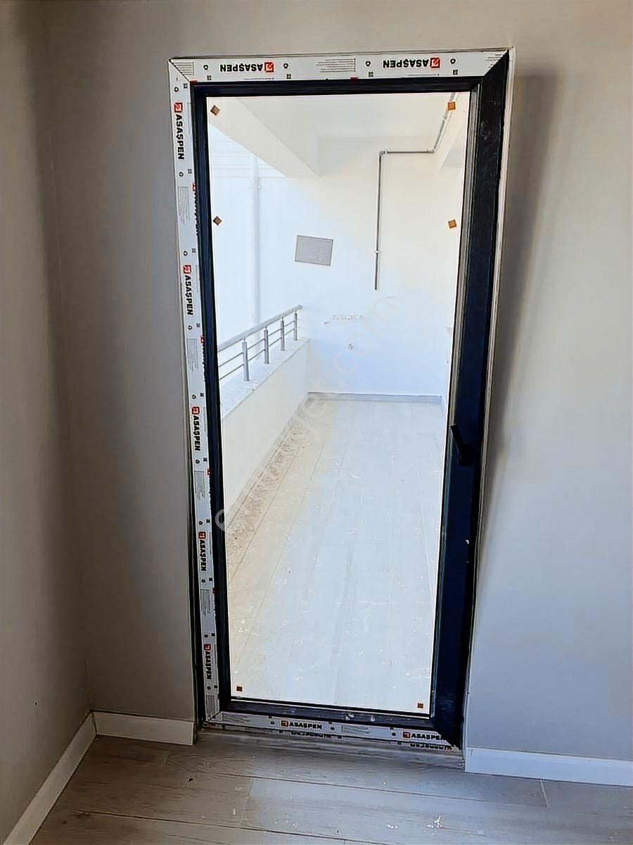 Armutlunun En Güzel Mevkisinde Satılk Daire Ve Dükkanlar İskanlı - Görsel 23