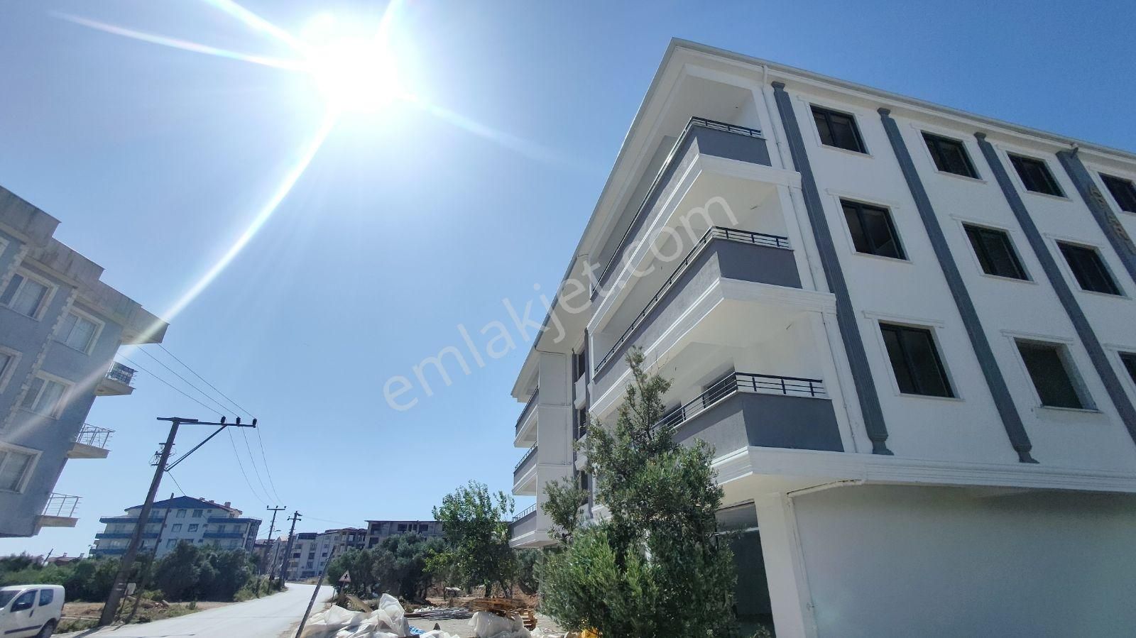 Armutlunun En Güzel Mevkisinde Satılk Daire Ve Dükkanlar İskanlı - Görsel 18