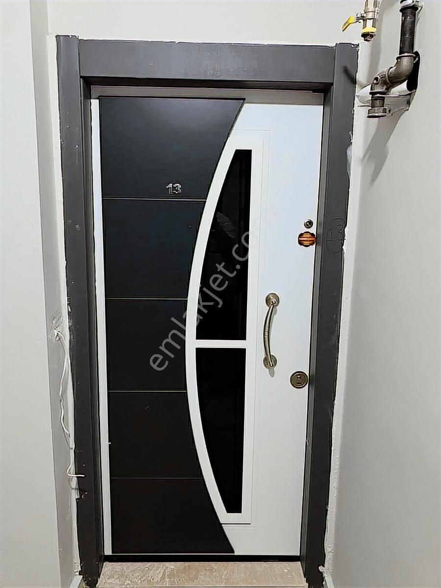 Armutlunun En Güzel Mevkisinde Satılk Daire Ve Dükkanlar İskanlı - Görsel 5