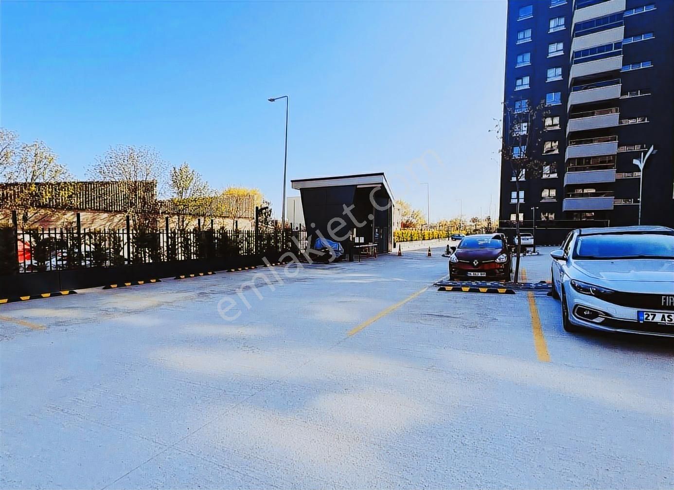 Batıkentte Site İçi Eşyalı Yüksek Kira Getirili Büyük Tip 1+1 - Görsel 20