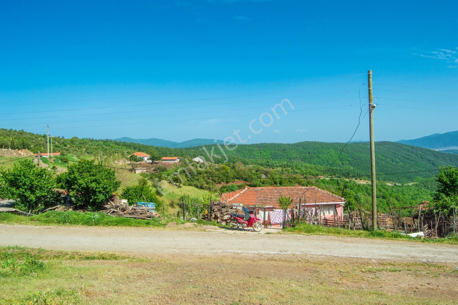 Yenice Yukarıkaraaşık Köyünde 350 M² İmarlı İyi Konumda Arsa - Görsel 10