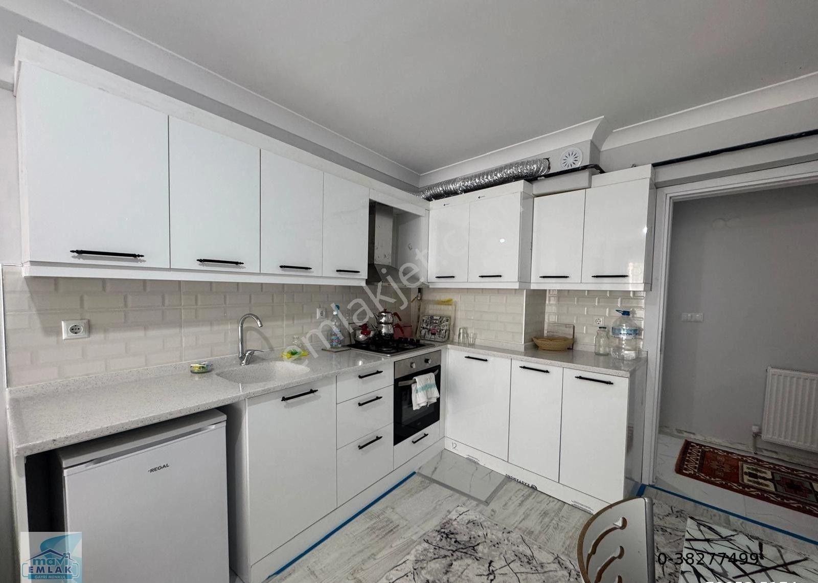 Bandırma Mavi Emlaktan Hacıyusuf Mahallesi Kurtuluş Caddesi Üzerinde 1+1 Full Eşyalı Kiralık Daire