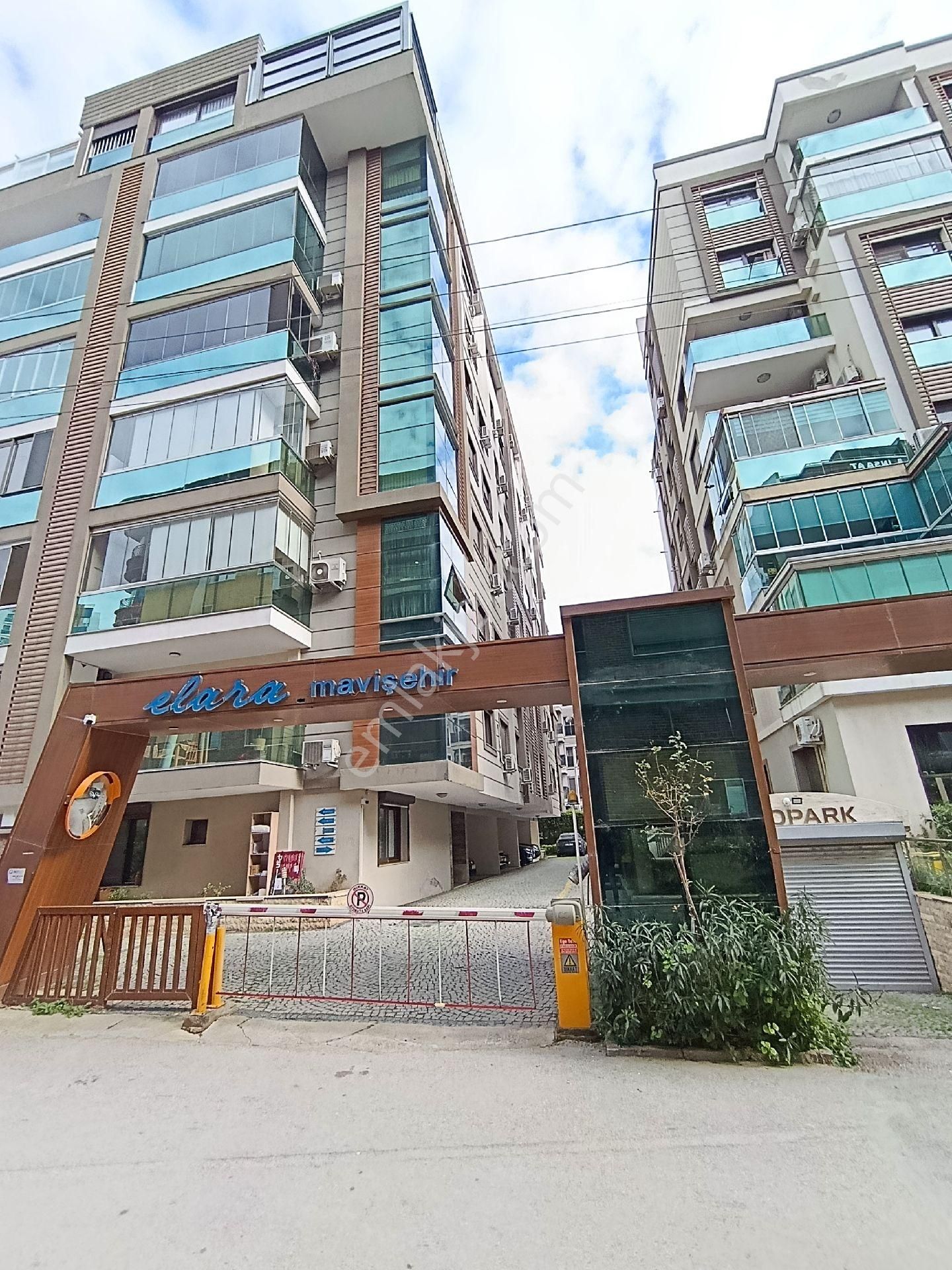 Binax Bakırçay Gayrimenkul Mavişehir Elara Sitesi İki Banyolu Geniş 3+1