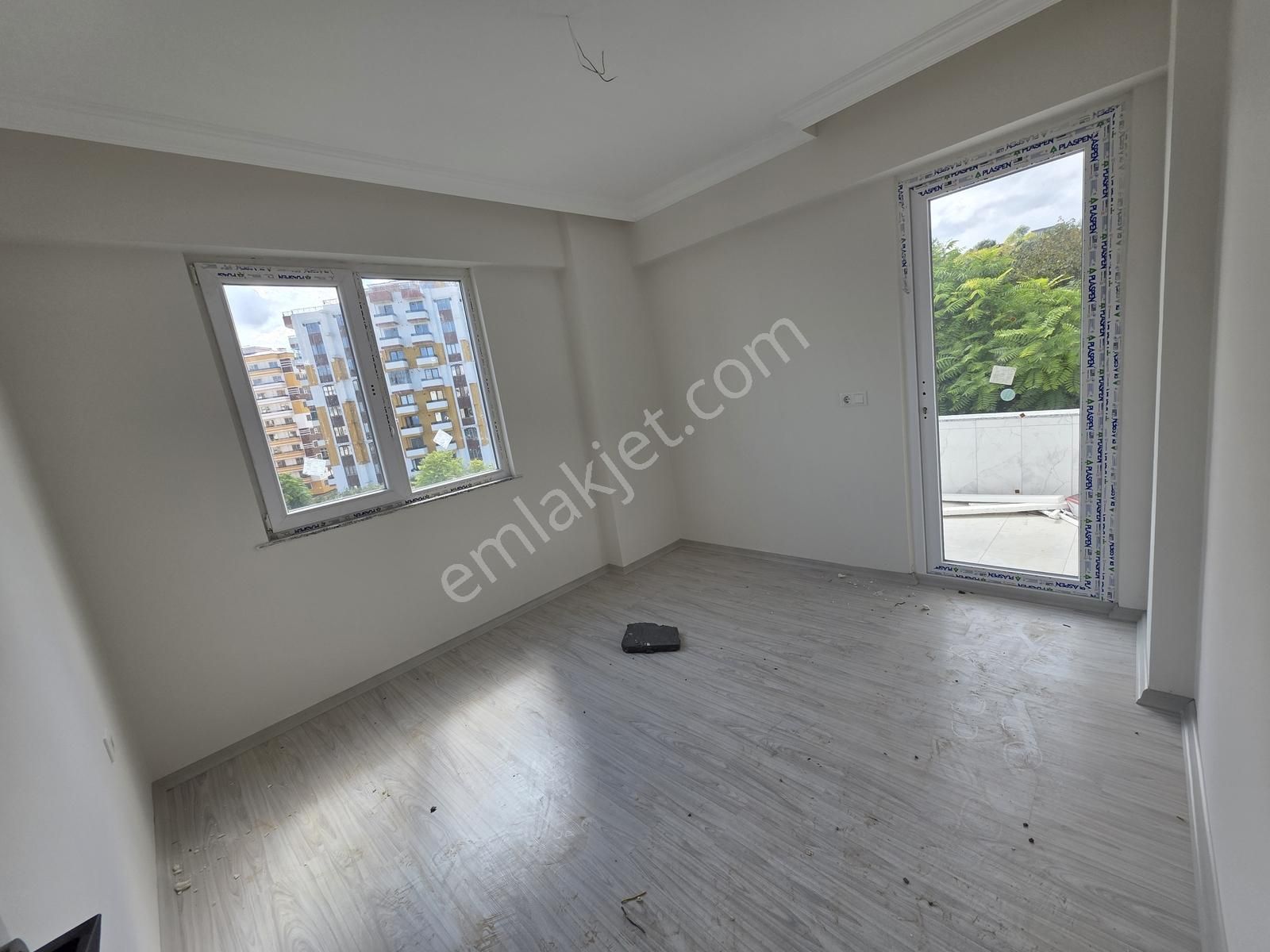Ermax'dan Yalıncakta 3+1 180 M2 Yerden Isıtma Fırsat Daire - Görsel 10