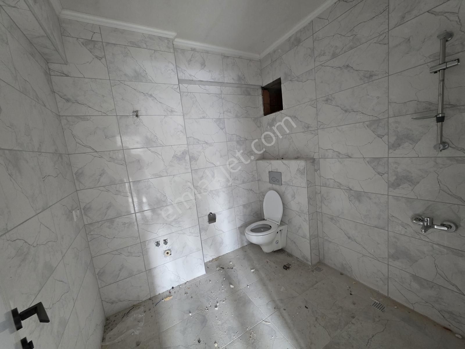 Ermax'dan Yalıncakta 3+1 180 M2 Yerden Isıtma Fırsat Daire - Görsel 5