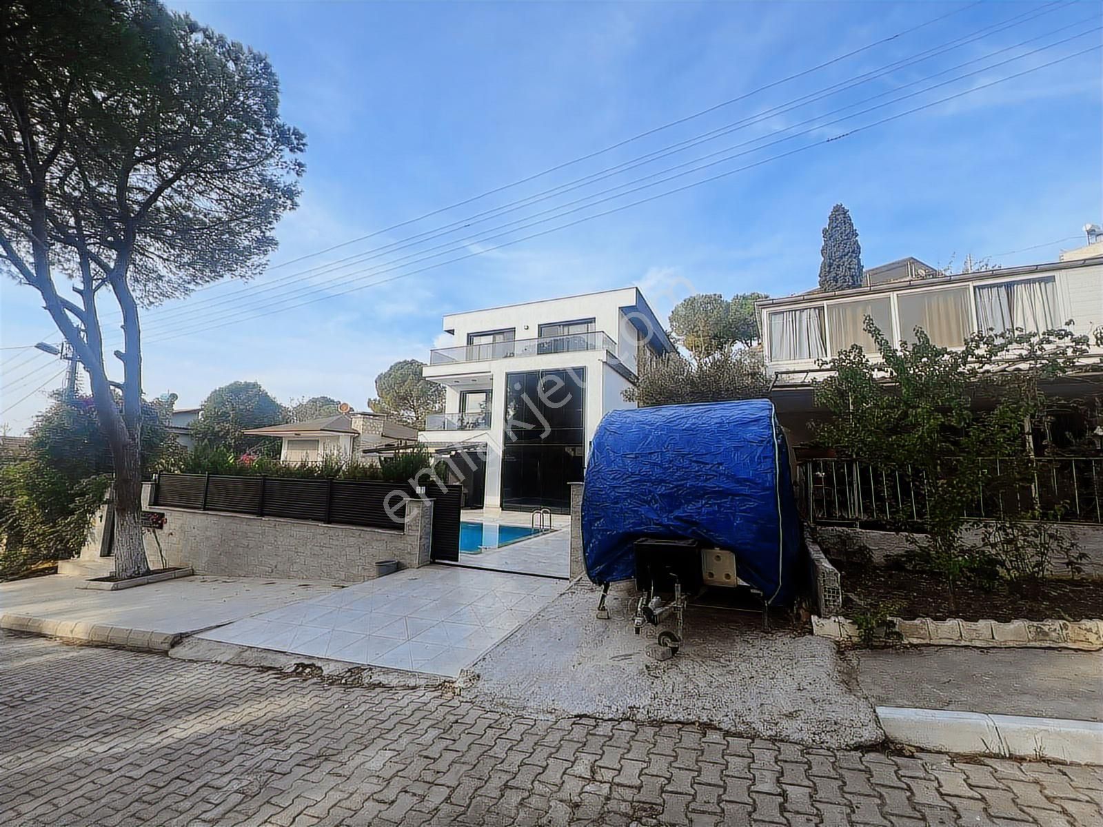 Ultra Lüks Ful Akıllı Sistem Tam Müstakil Havuzlu Villa - Görsel 3