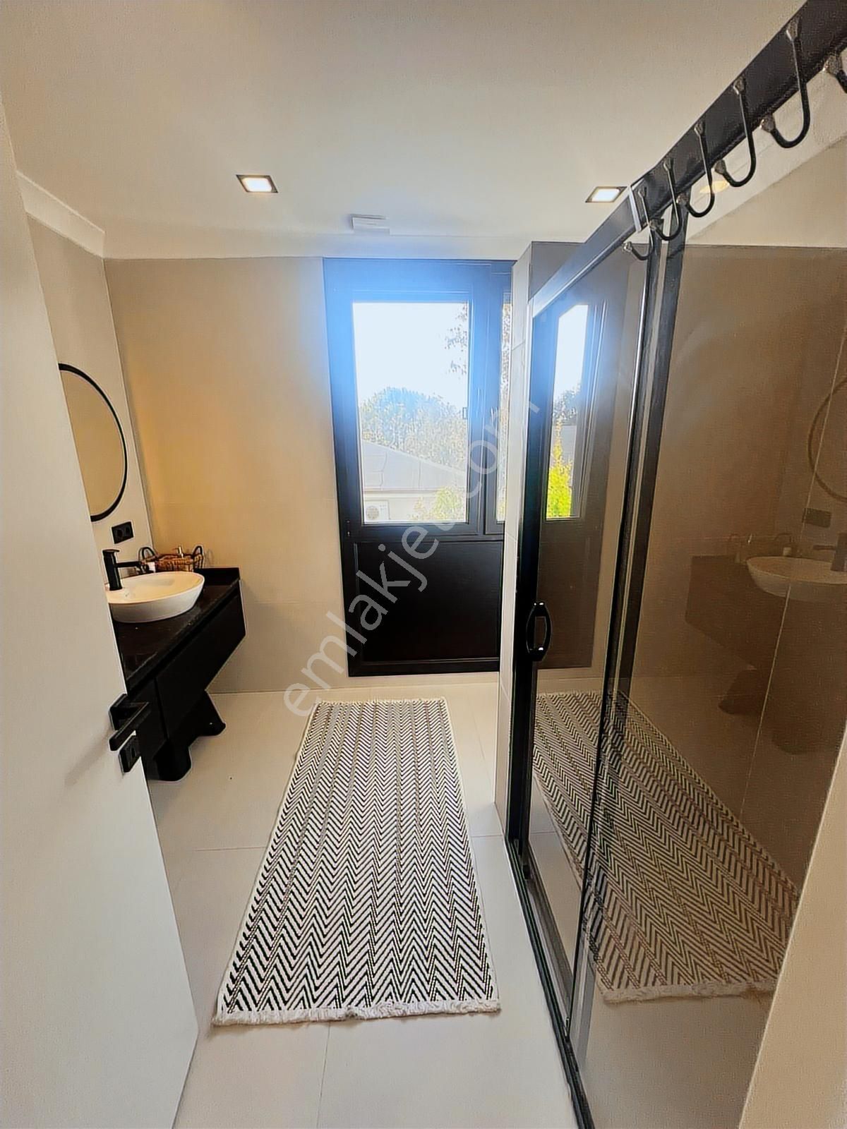 Ultra Lüks Ful Akıllı Sistem Tam Müstakil Havuzlu Villa - Görsel 28