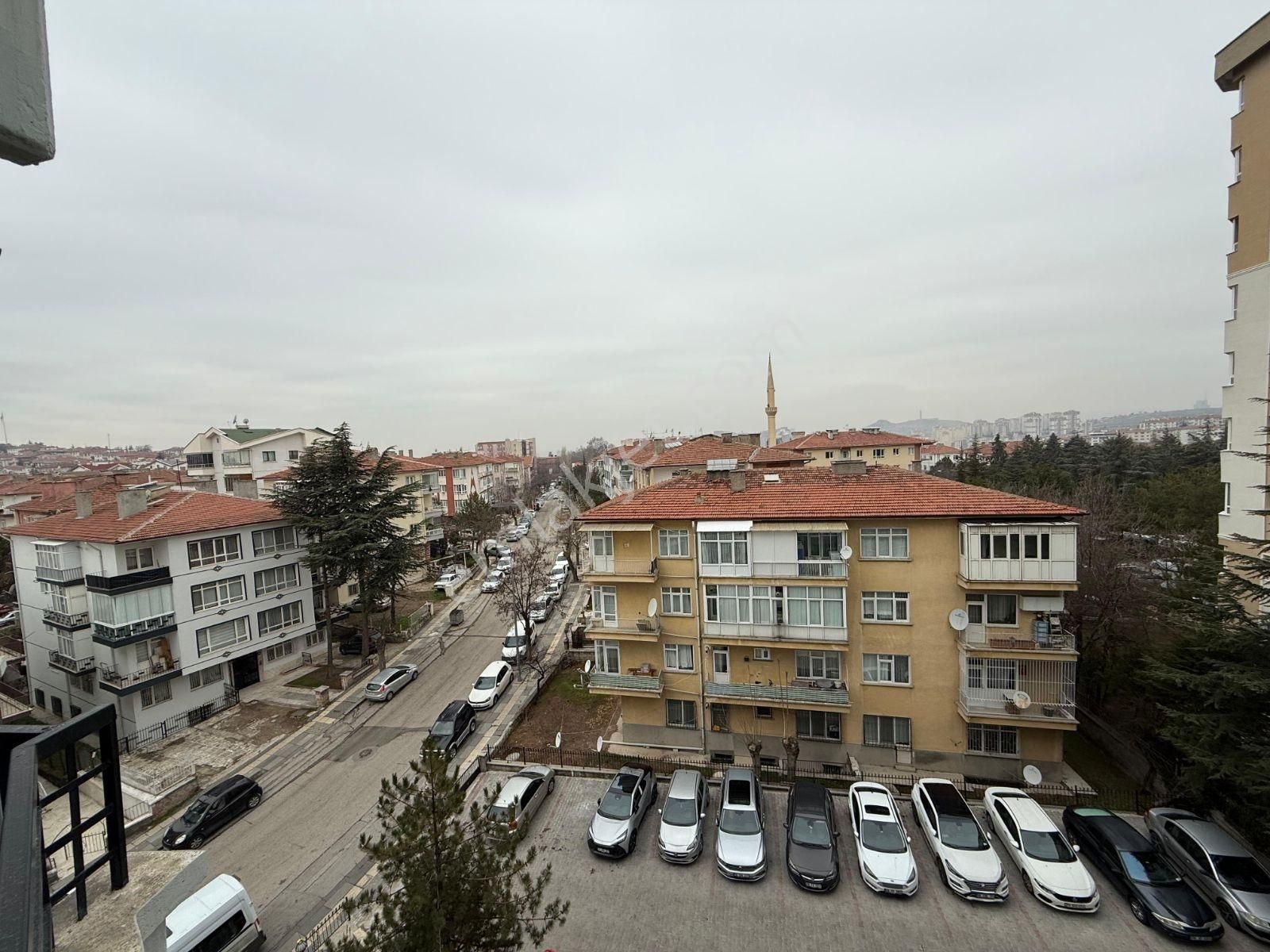Novadan Ara Kat Asansörlü Full Yapılı Satılık 3+1 Site Dairesi - Görsel 9