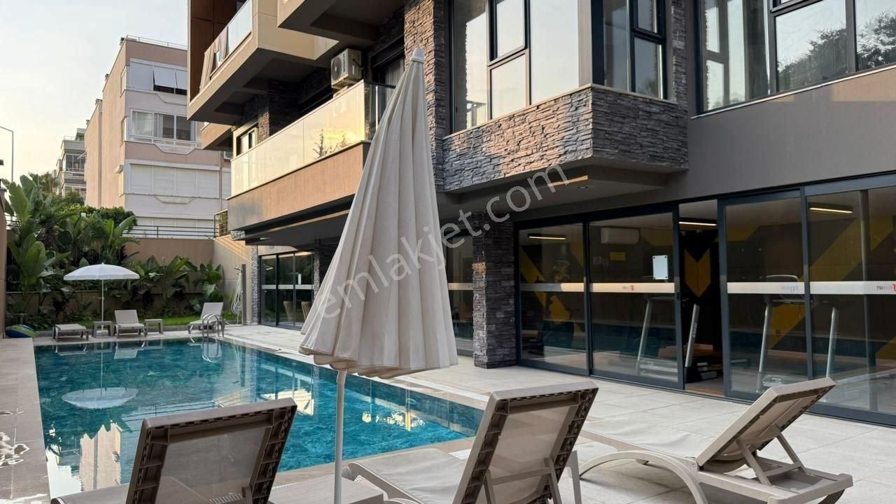 Oba Göl’de Denize 450 M, Eşyalı 1+1 Daire