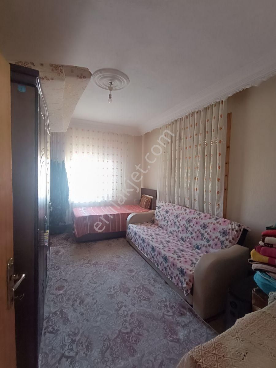 Satılık Komple Bina 685 M² Müstakil Arsa İçinde - Görsel 11