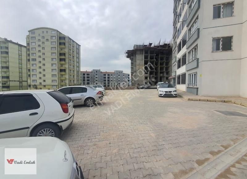 Topçam Mahallesinde Eşyalı Satılık 1+1 Daire | Vadi Emlak - Görsel 16