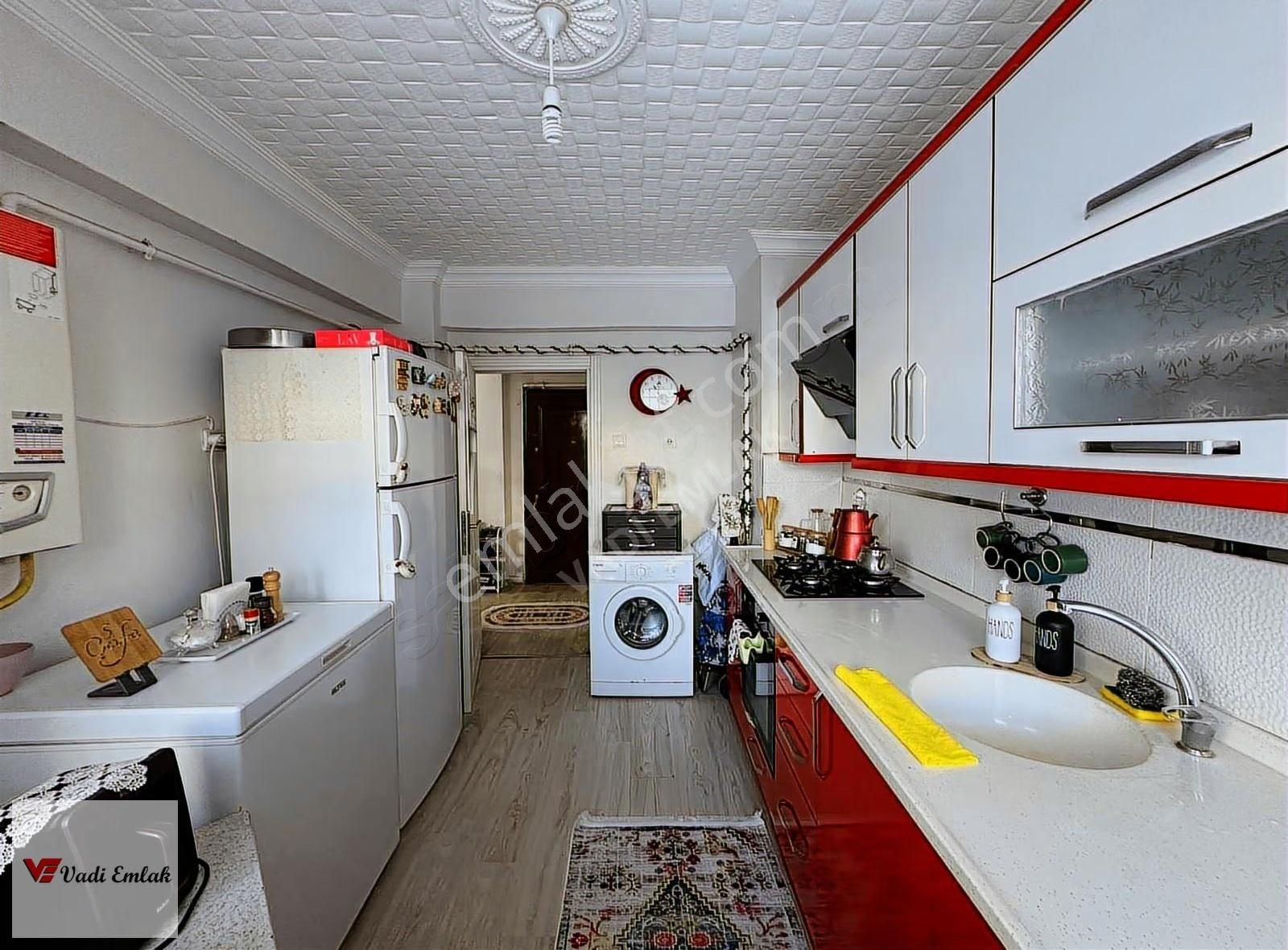 Gülbaharhatun Mahallesinde 2+1 Satılık Daire | Vadi Emlak - Görsel 15