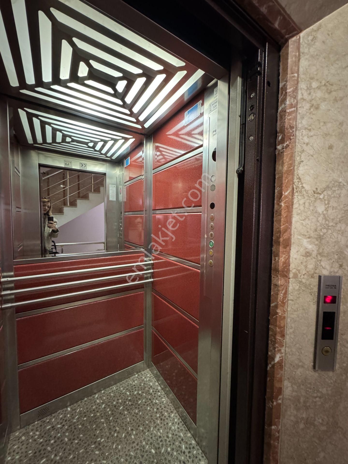 Tahtakale Yakını Park Cepheli Doğalgazlı Asansörlü Geniş 3+1 - Görsel 29