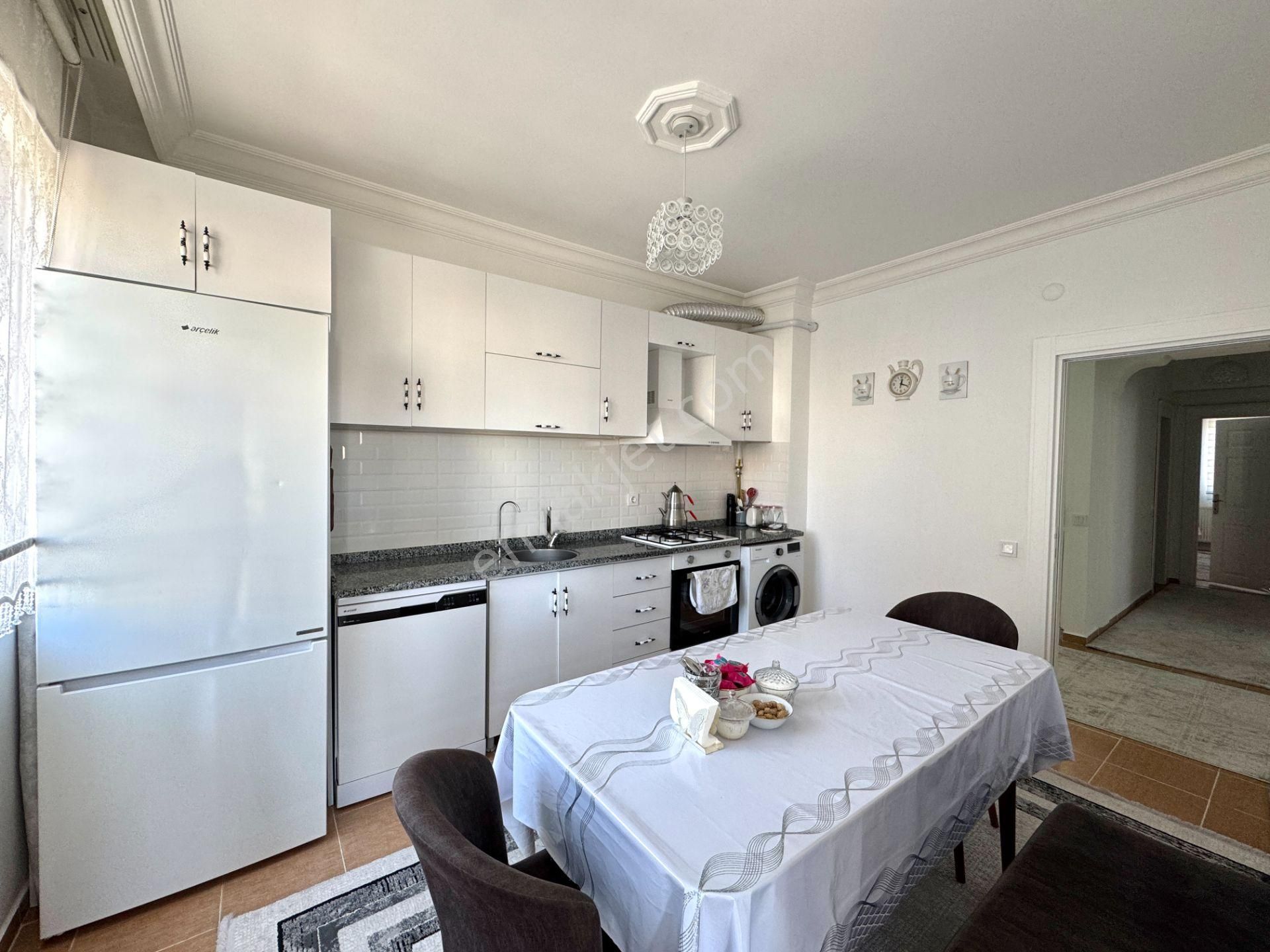 Tahtakale Yakını Park Cepheli Doğalgazlı Asansörlü Geniş 3+1 - Görsel 3