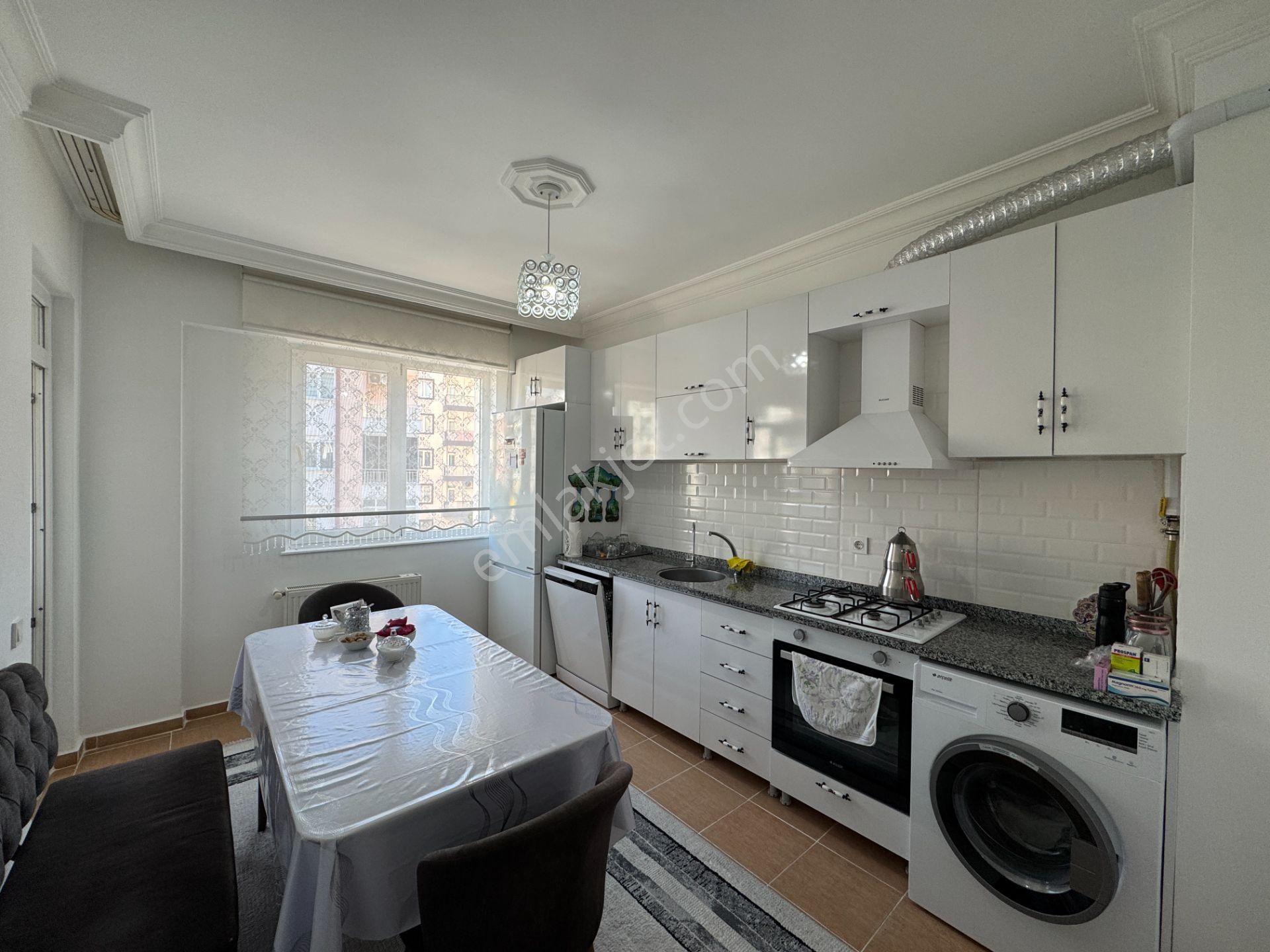 Tahtakale Yakını Park Cepheli Doğalgazlı Asansörlü Geniş 3+1 - Görsel 10