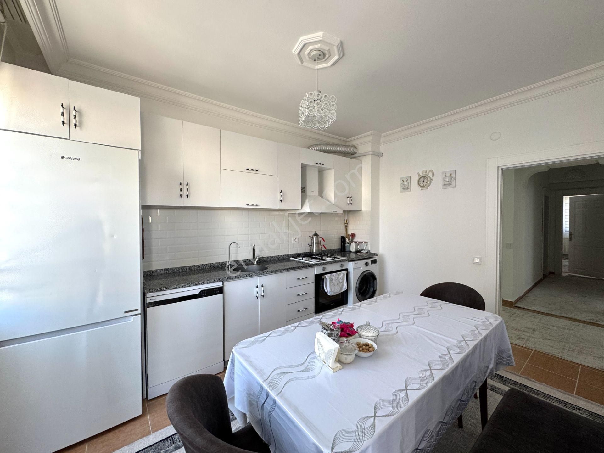 Tahtakale Yakını Park Cepheli Doğalgazlı Asansörlü Geniş 3+1 - Görsel 4