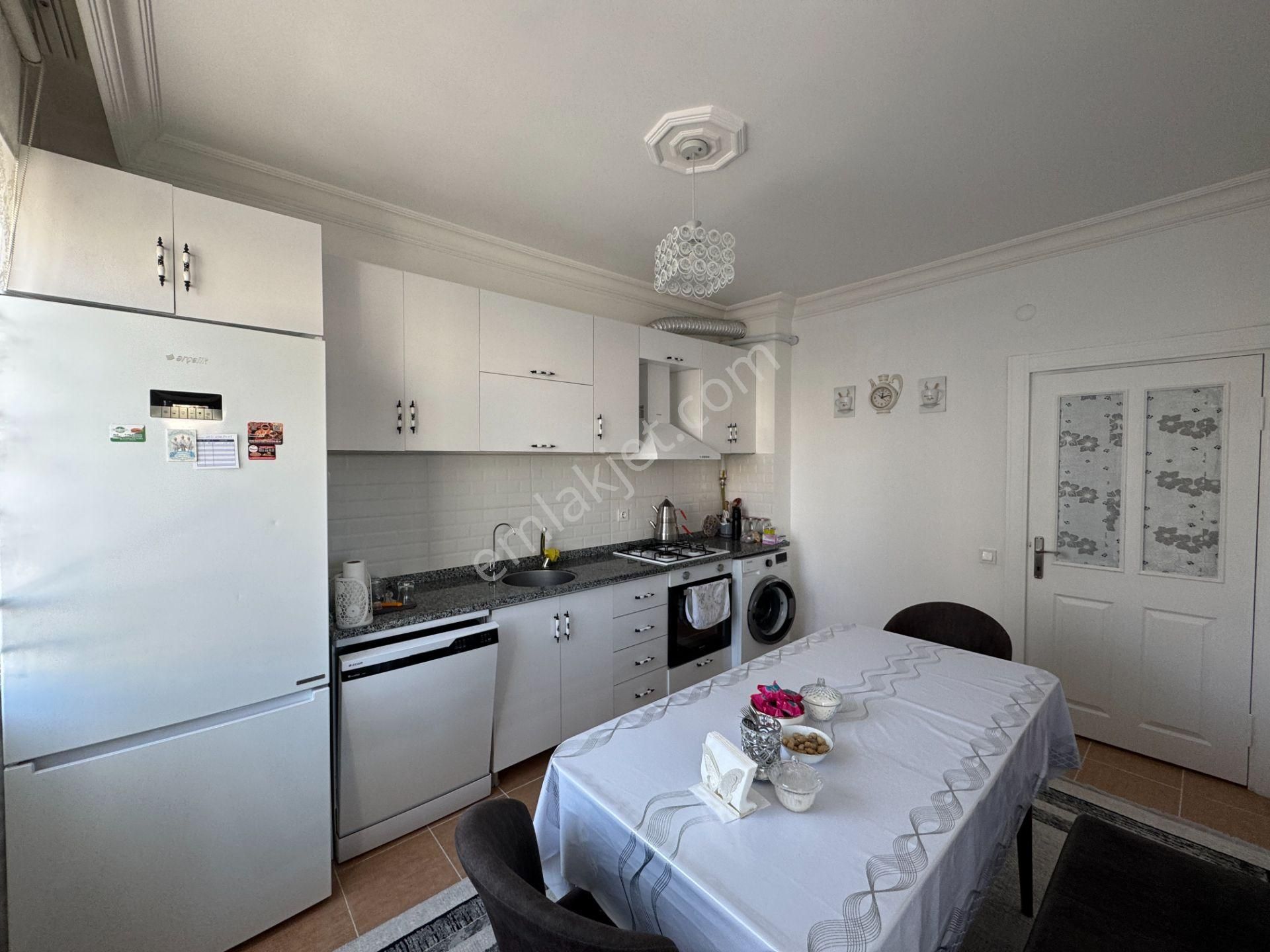 Tahtakale Yakını Park Cepheli Doğalgazlı Asansörlü Geniş 3+1 - Görsel 12