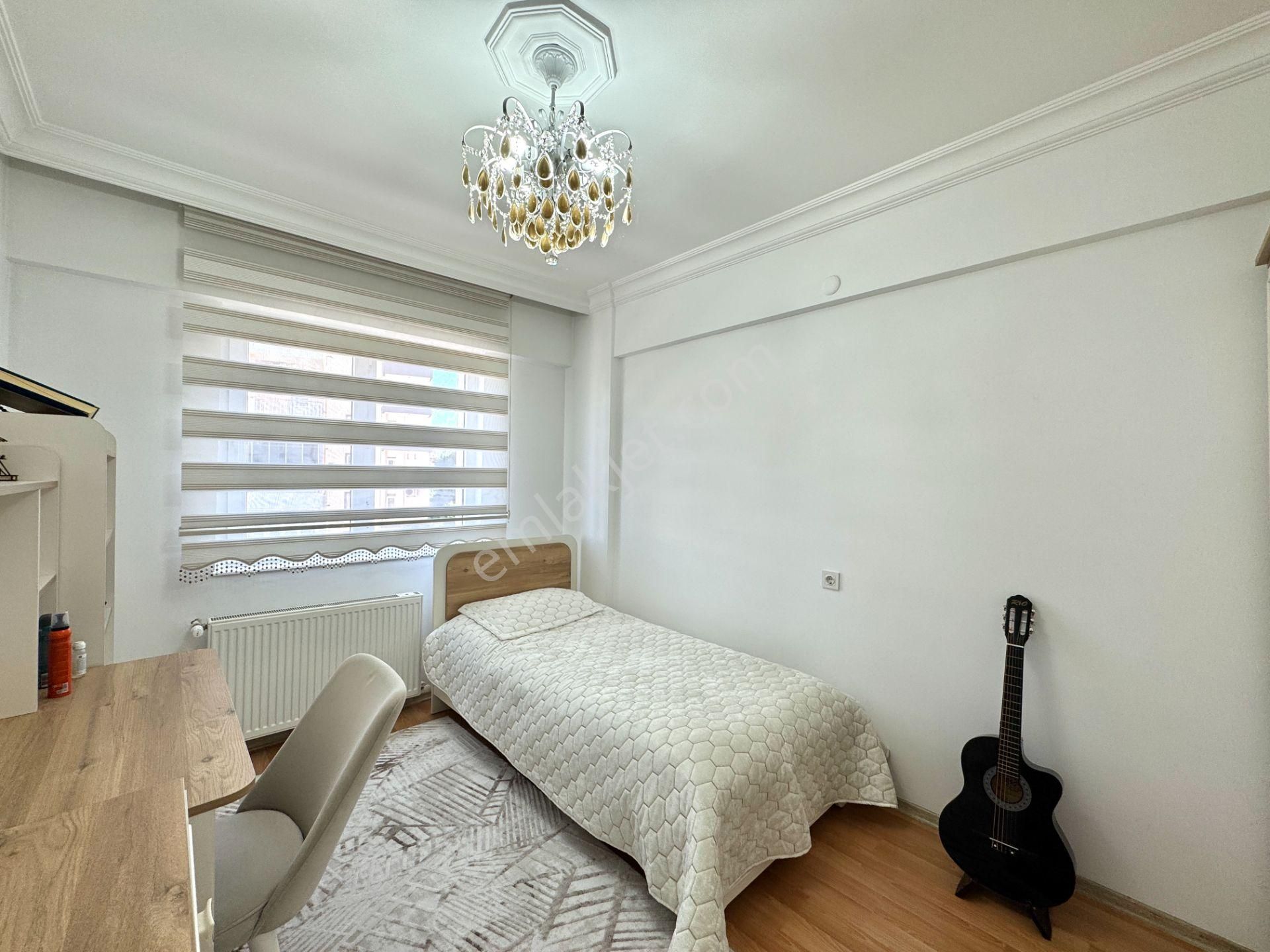 Tahtakale Yakını Park Cepheli Doğalgazlı Asansörlü Geniş 3+1 - Görsel 23