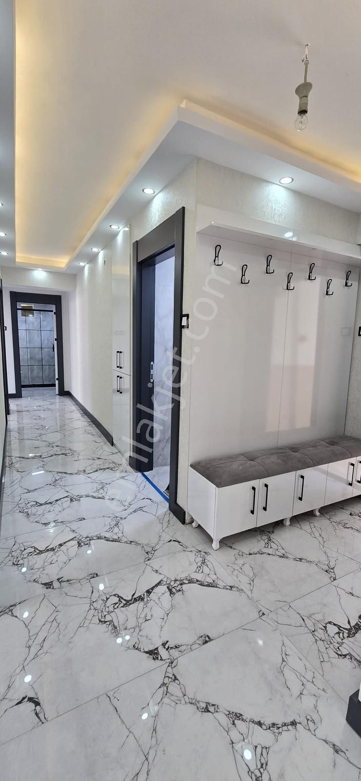 Bahçelerüstü Mah 3+1 Kat 2 Ön 3 Cephe İçi Full Yapılı 120m2 - Görsel 29