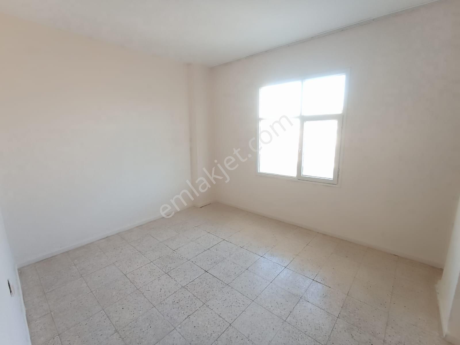 Mavi Bulvarda Duygu Kafeye Yakın 3+1 Cepheleri Açık Güneş Enerjili Kiralık Daire - Görsel 5