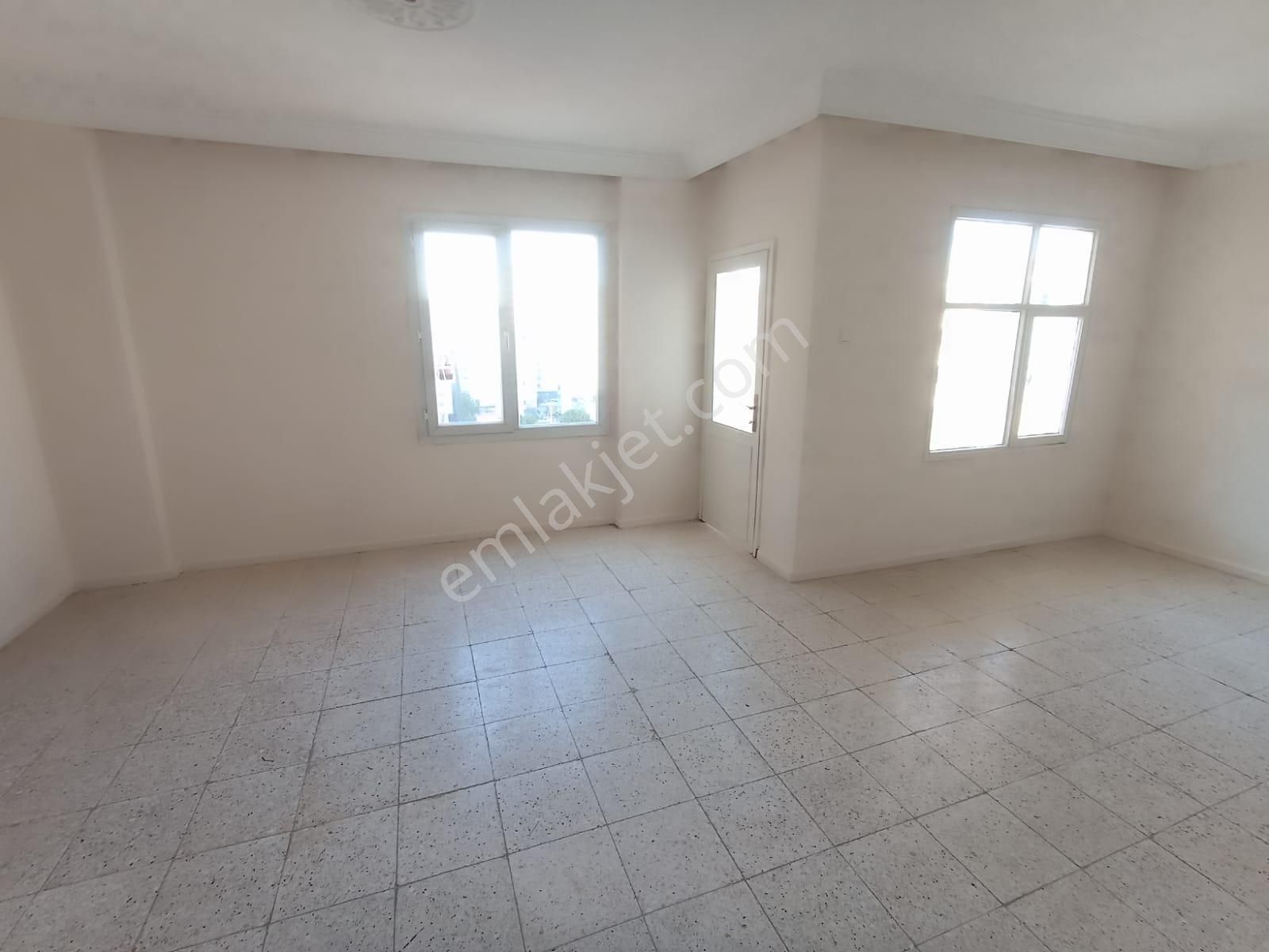 Mavi Bulvarda Duygu Kafeye Yakın 3+1 Cepheleri Açık Güneş Enerjili Kiralık Daire - Görsel 12