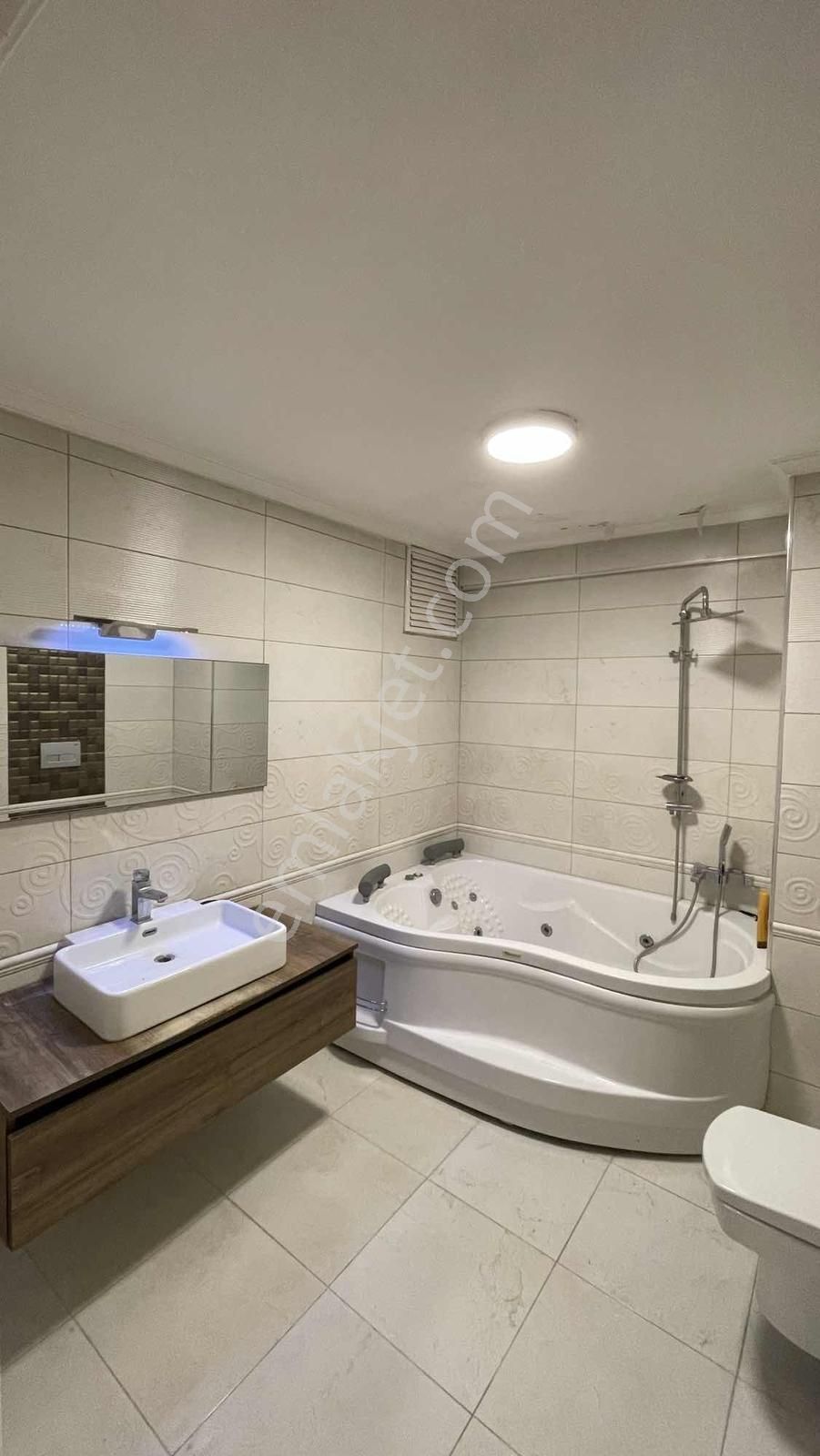 Ulucan'dan İnegöl Merkez'de Satılık 3+1 160m Daire - Görsel 22