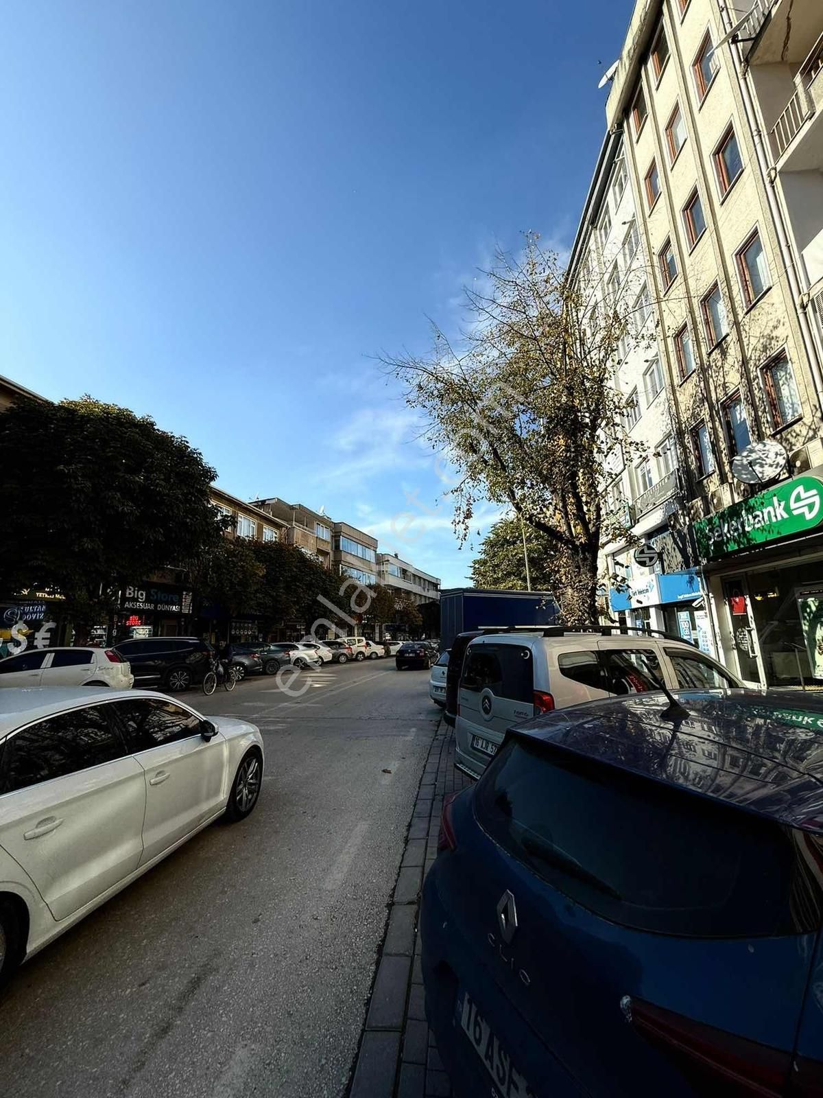 Ulucan'dan İnegöl Merkez'de Satılık 3+1 160m Daire - Görsel 12